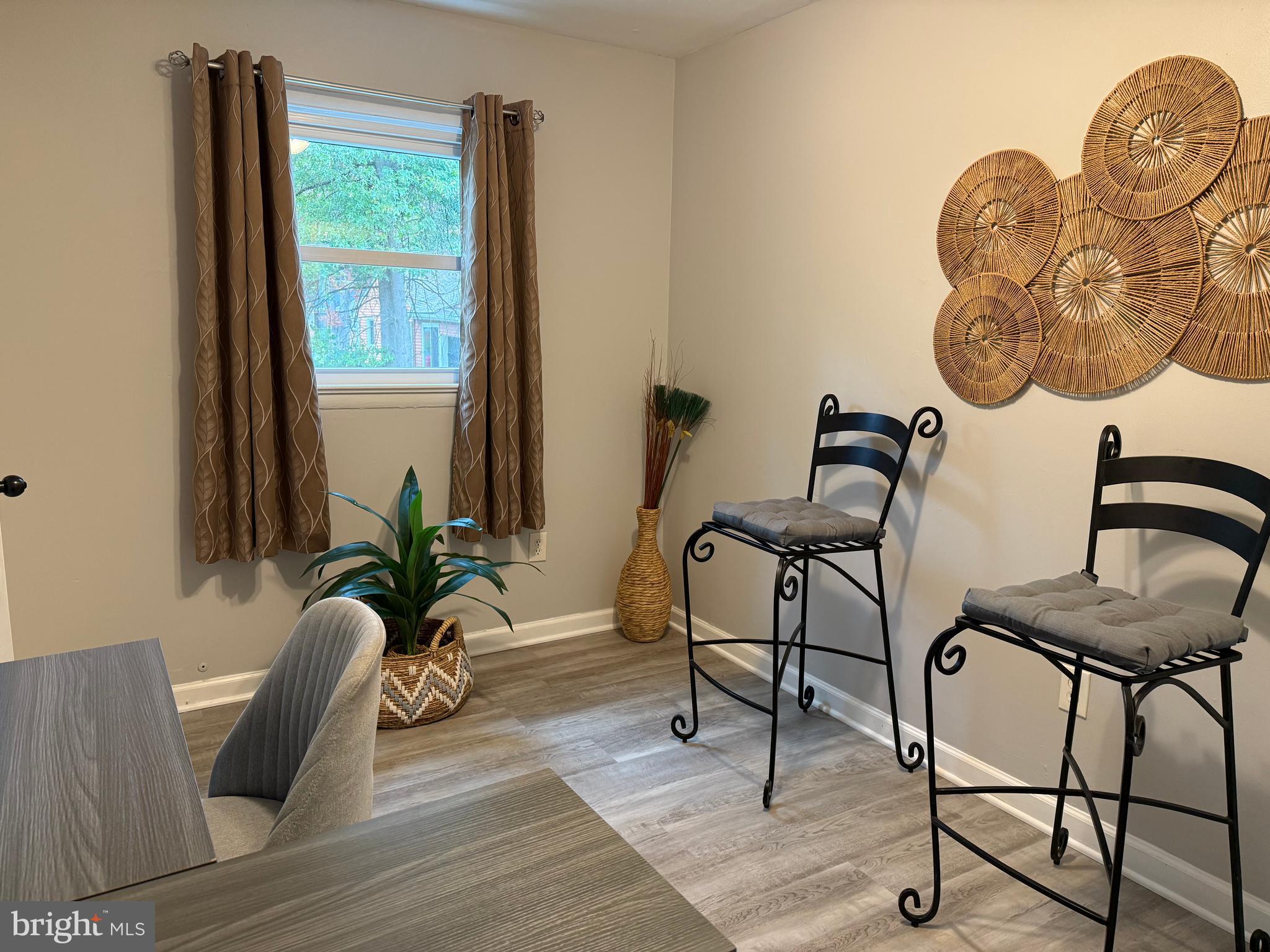 COLUMBIA PARK - Residential Lease