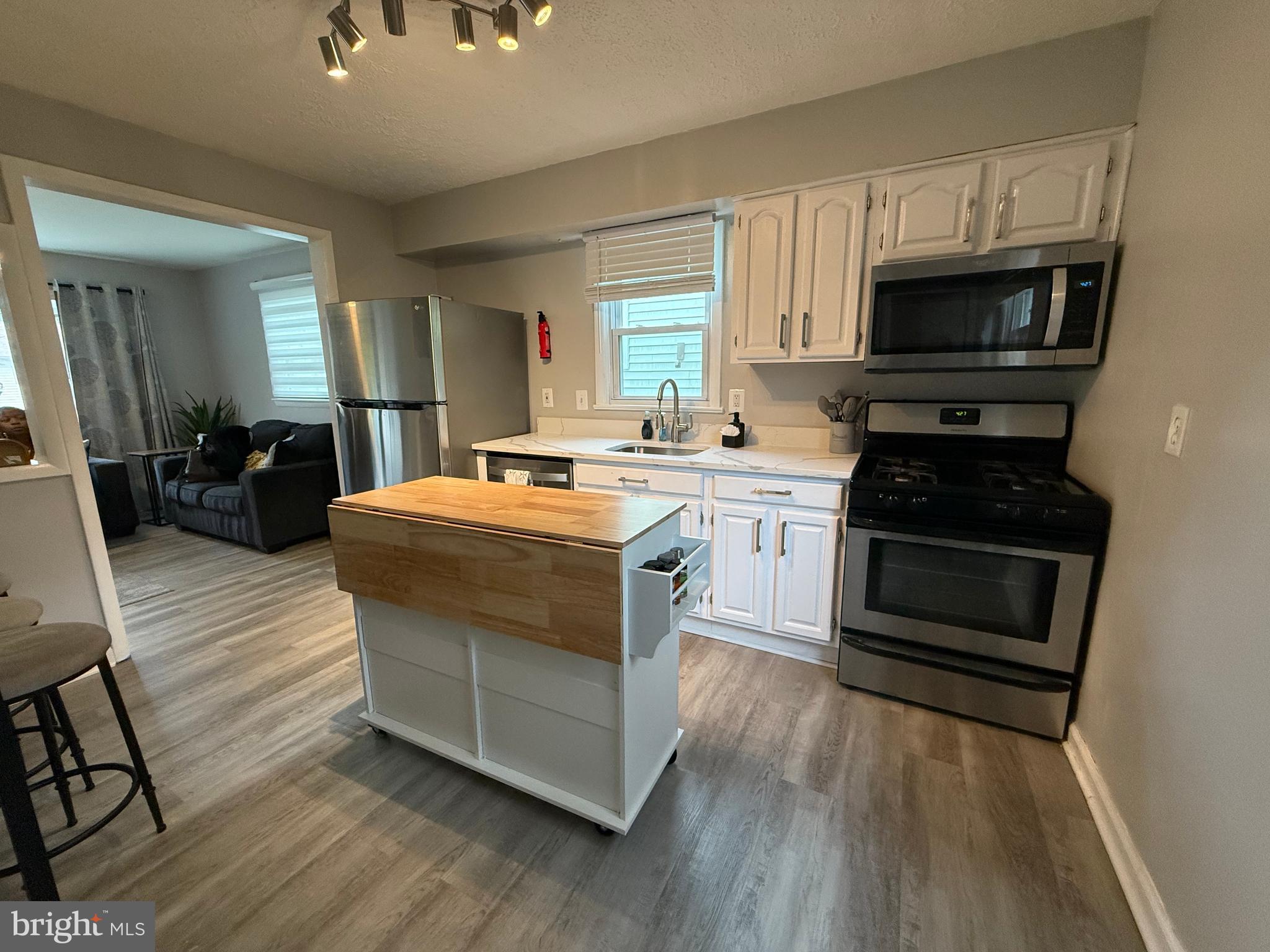 COLUMBIA PARK - Residential Lease