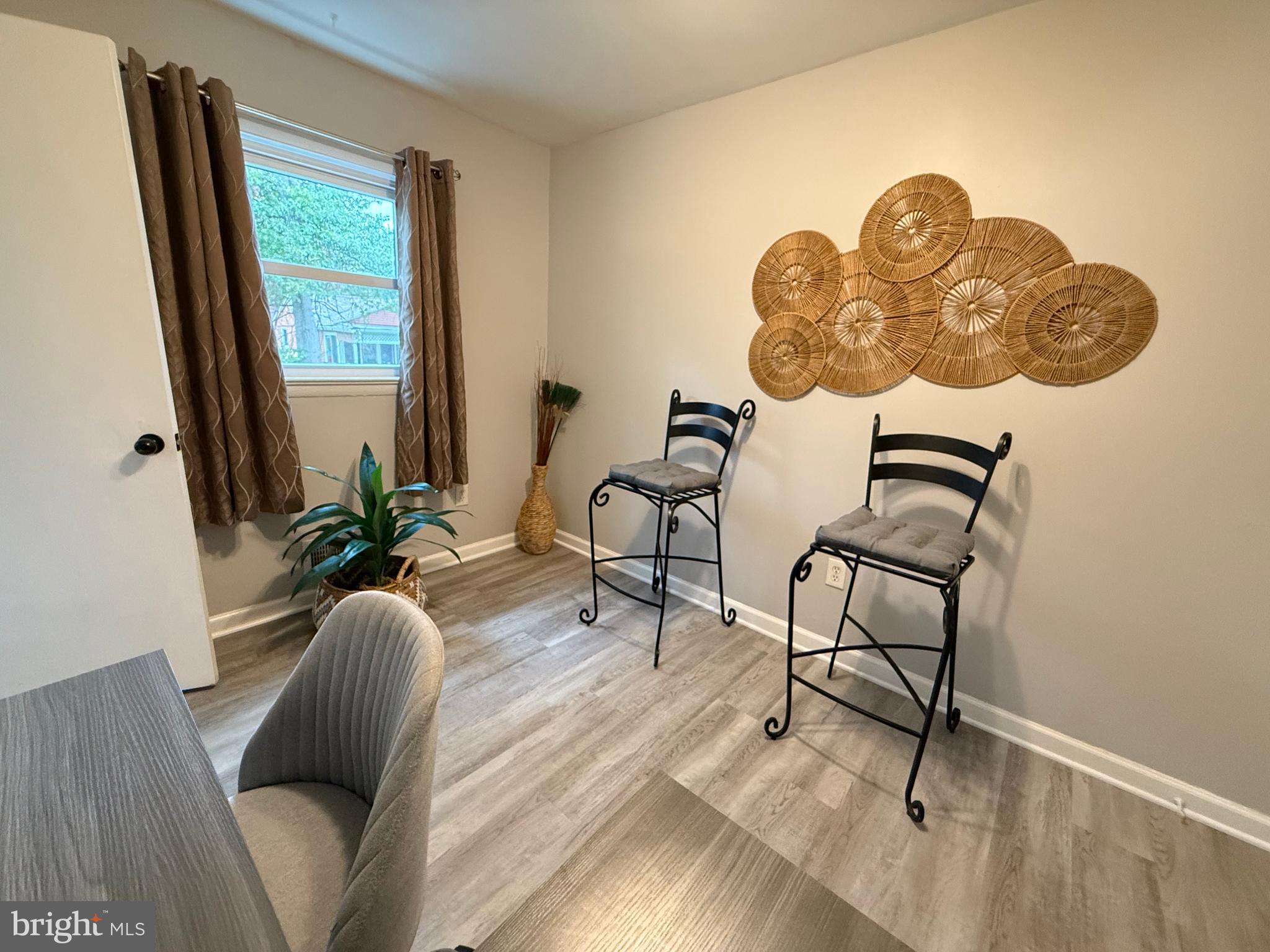 COLUMBIA PARK - Residential Lease