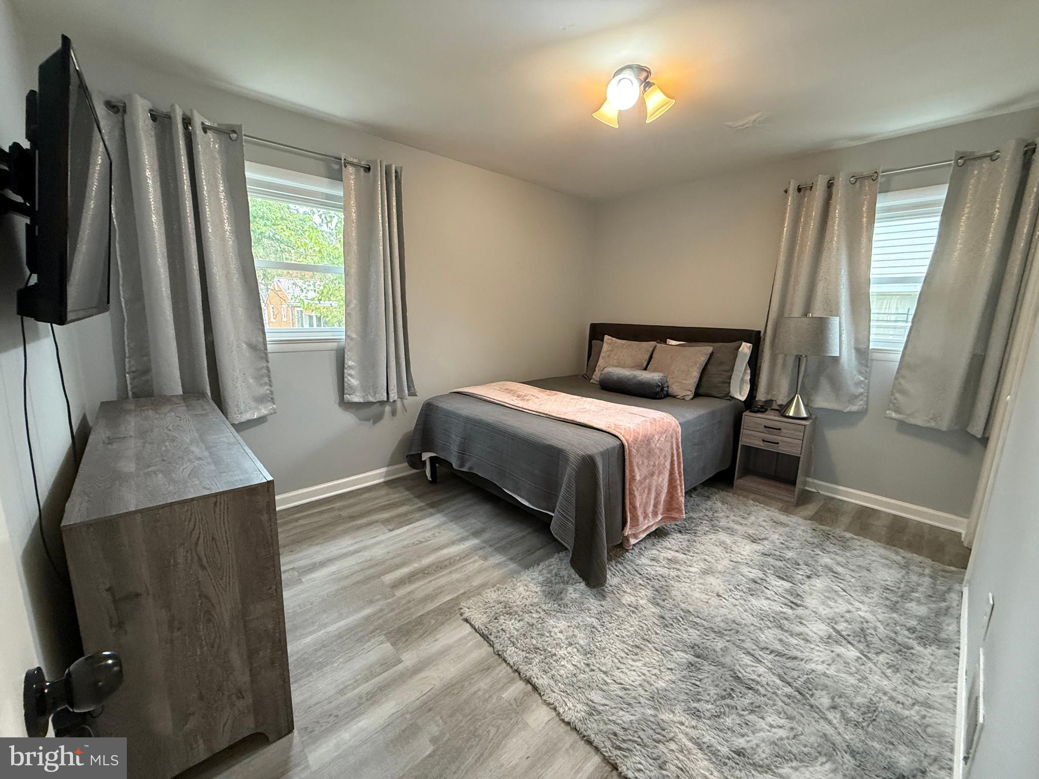 COLUMBIA PARK - Residential Lease