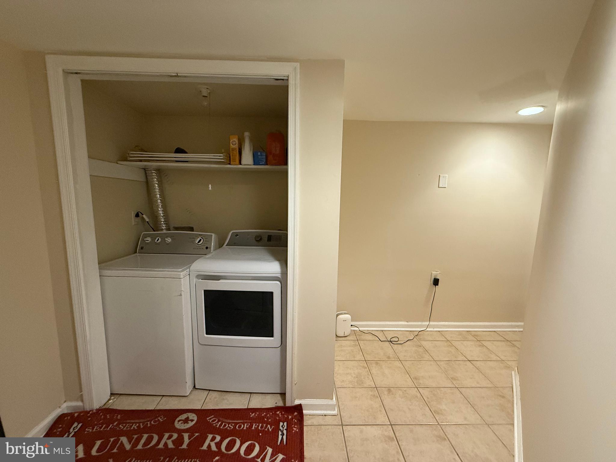 COLUMBIA PARK - Residential Lease