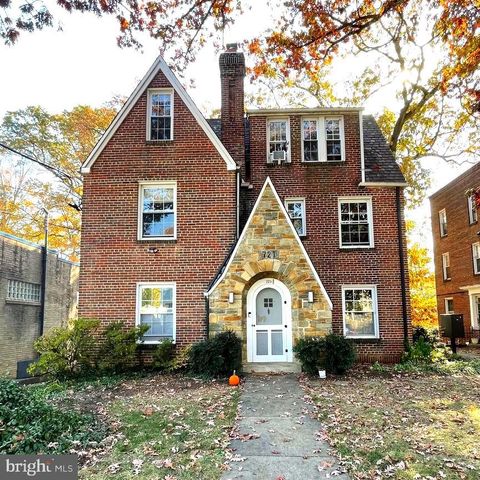 721 ERIE AVENUE 721-2 TAKOMA PARK MD 20912