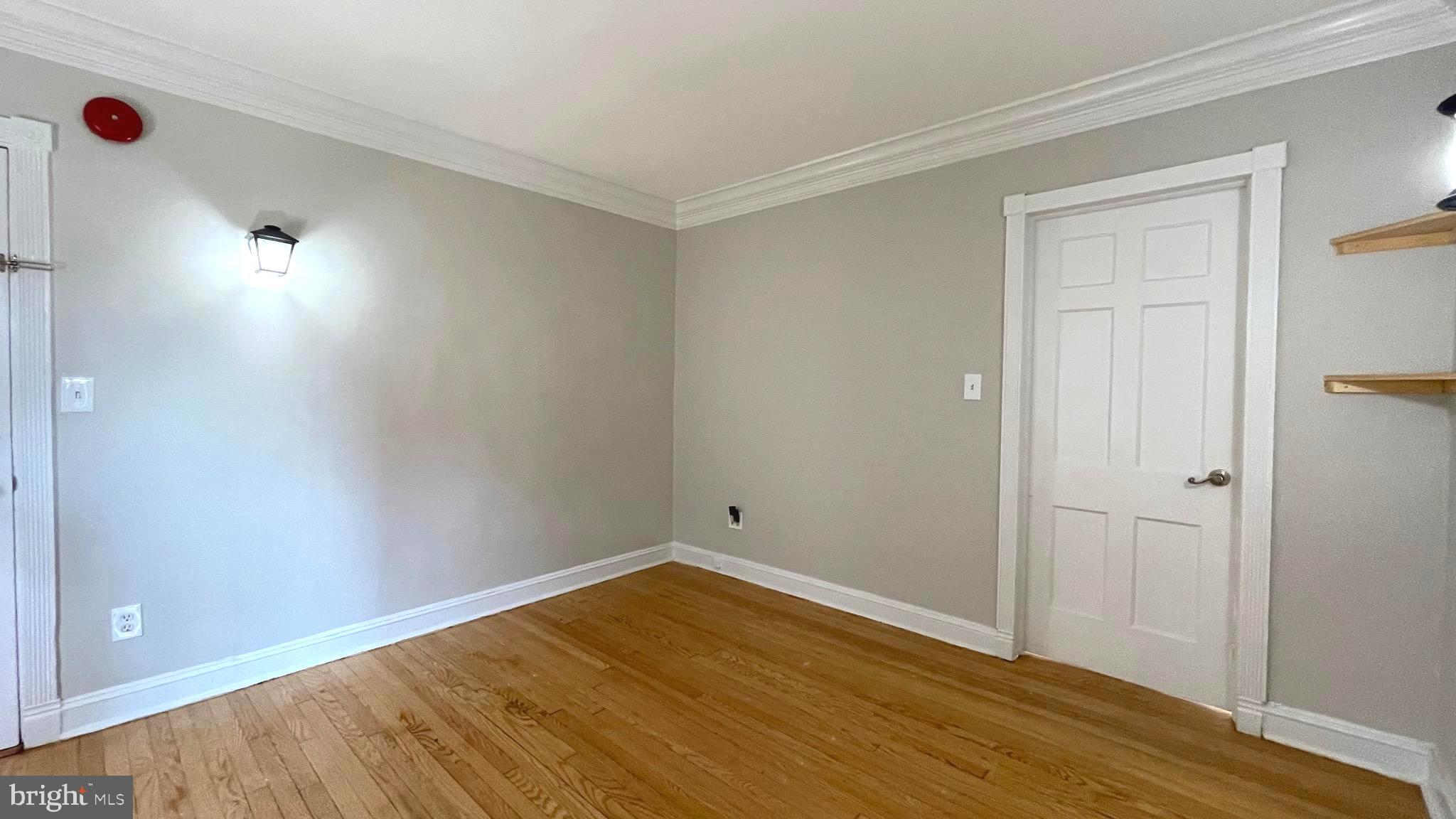 721 ERIE AVENUE 721-2