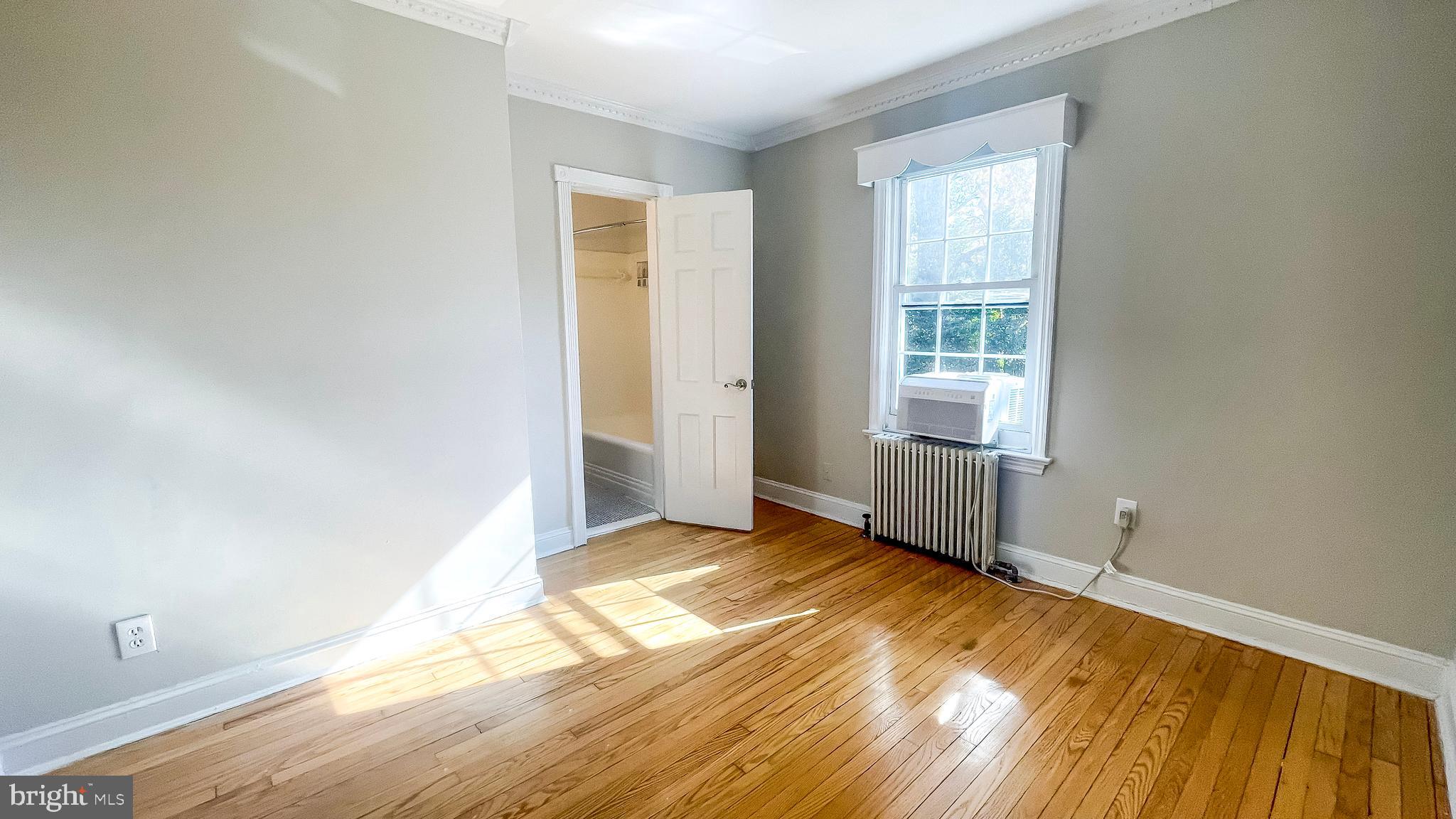 721 ERIE AVENUE 721-2