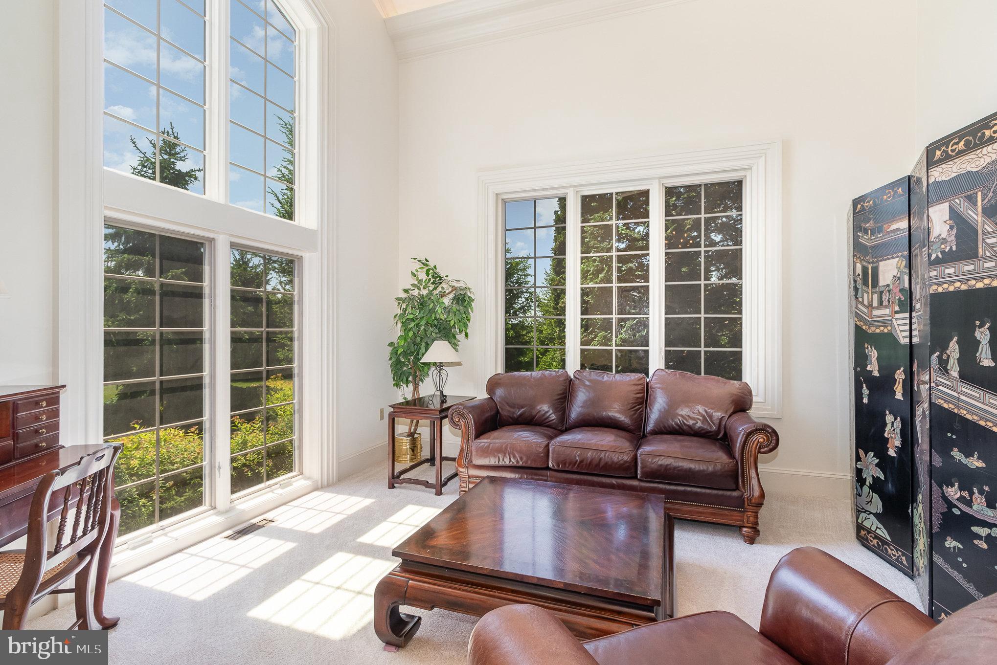 SOUTHRIDGE - Residential