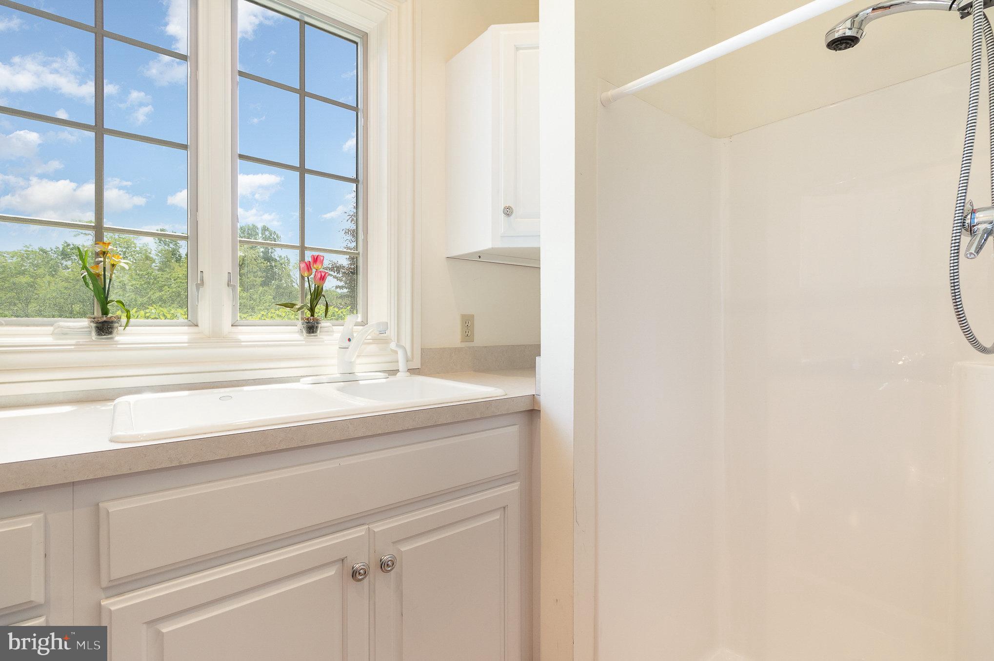 SOUTHRIDGE - Residential