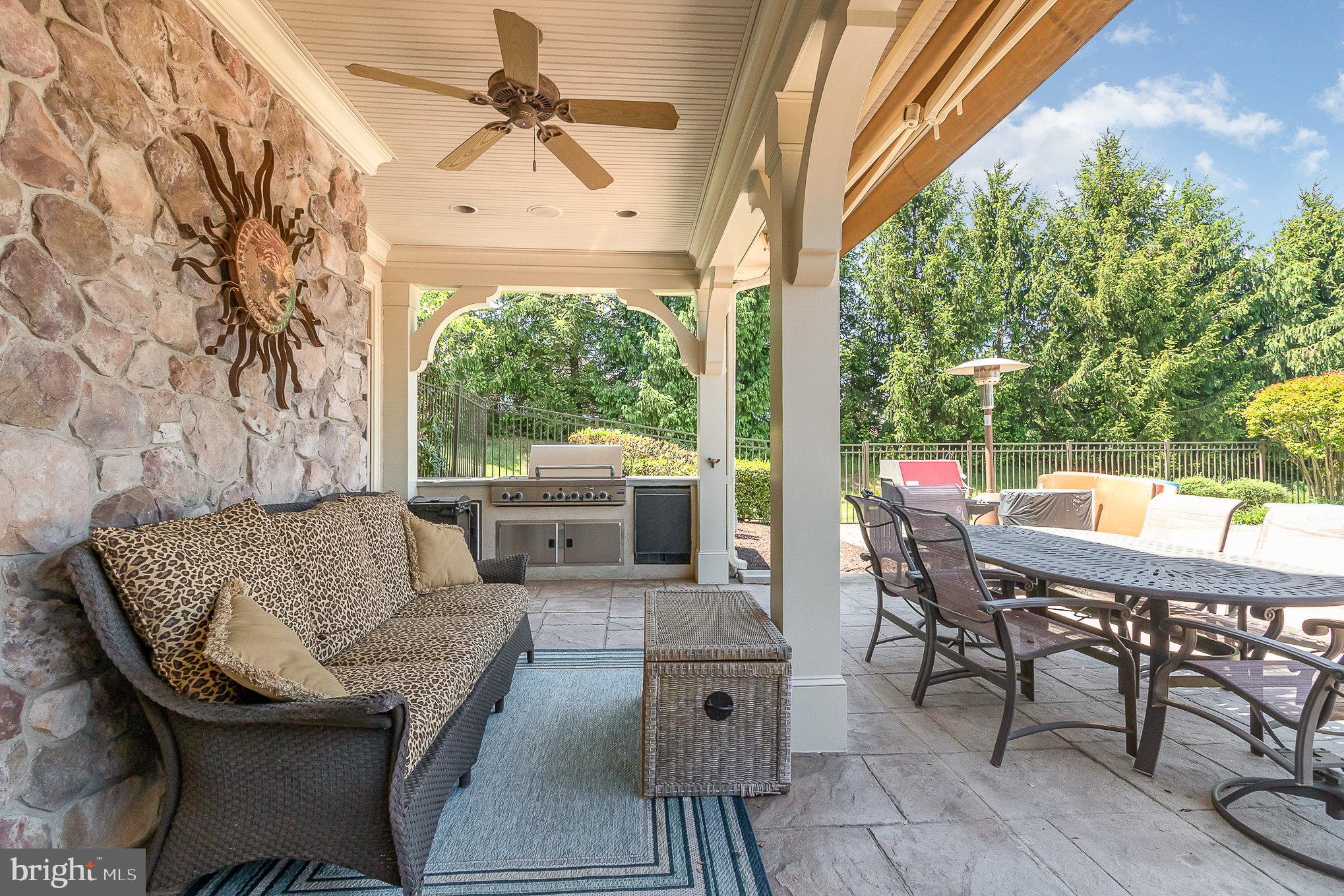 SOUTHRIDGE - Residential