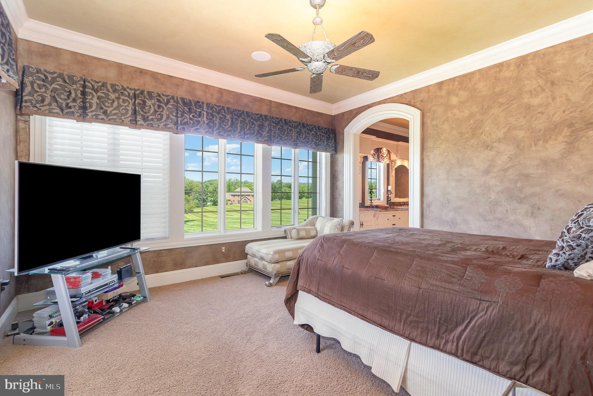 SOUTHRIDGE - Residential