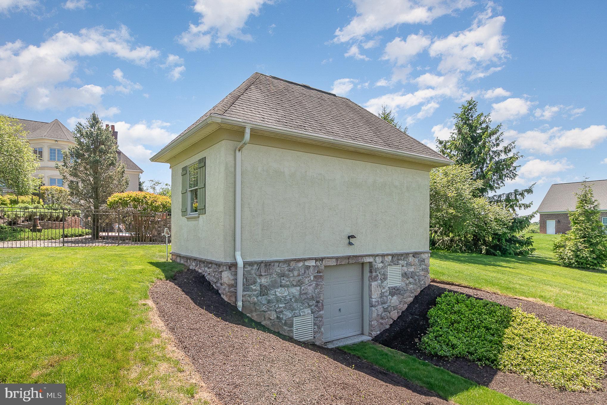 SOUTHRIDGE - Residential