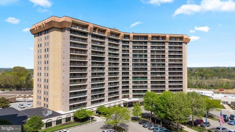 Condo For Sale - 20933 Valley Forge Circle #933<br/> Montgomery County, KING OF PRUSSIA, PA 19406