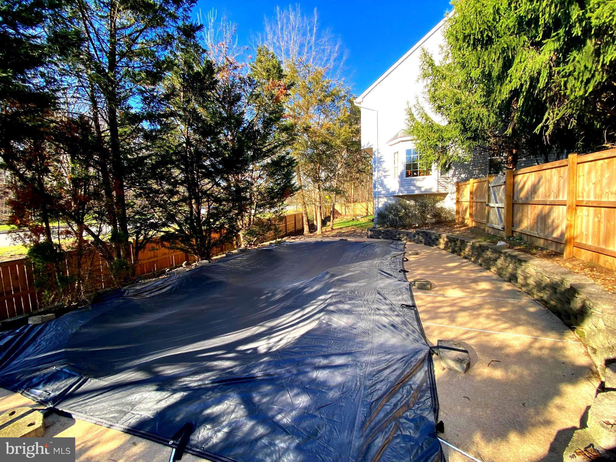 FOXBOROUGH - Residential