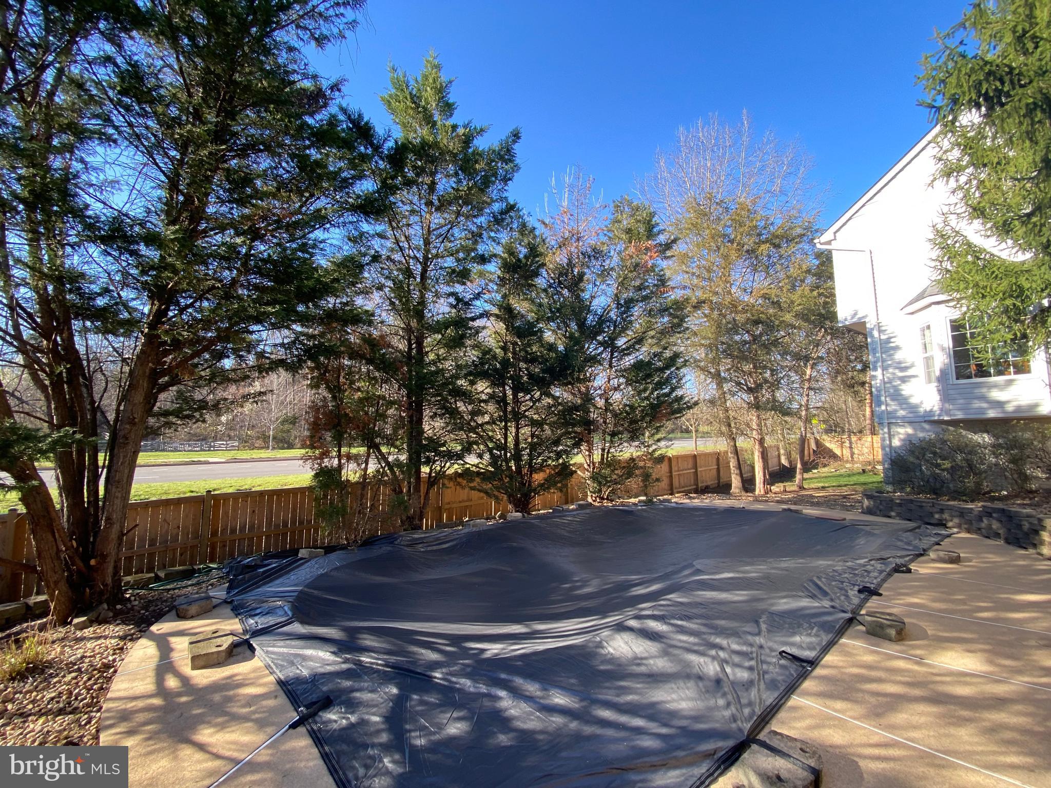 FOXBOROUGH - Residential