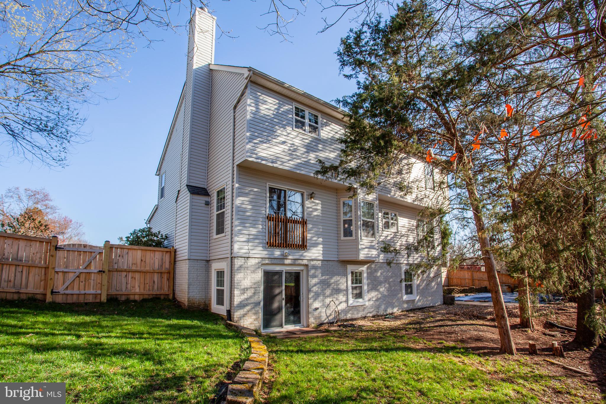 FOXBOROUGH - Residential