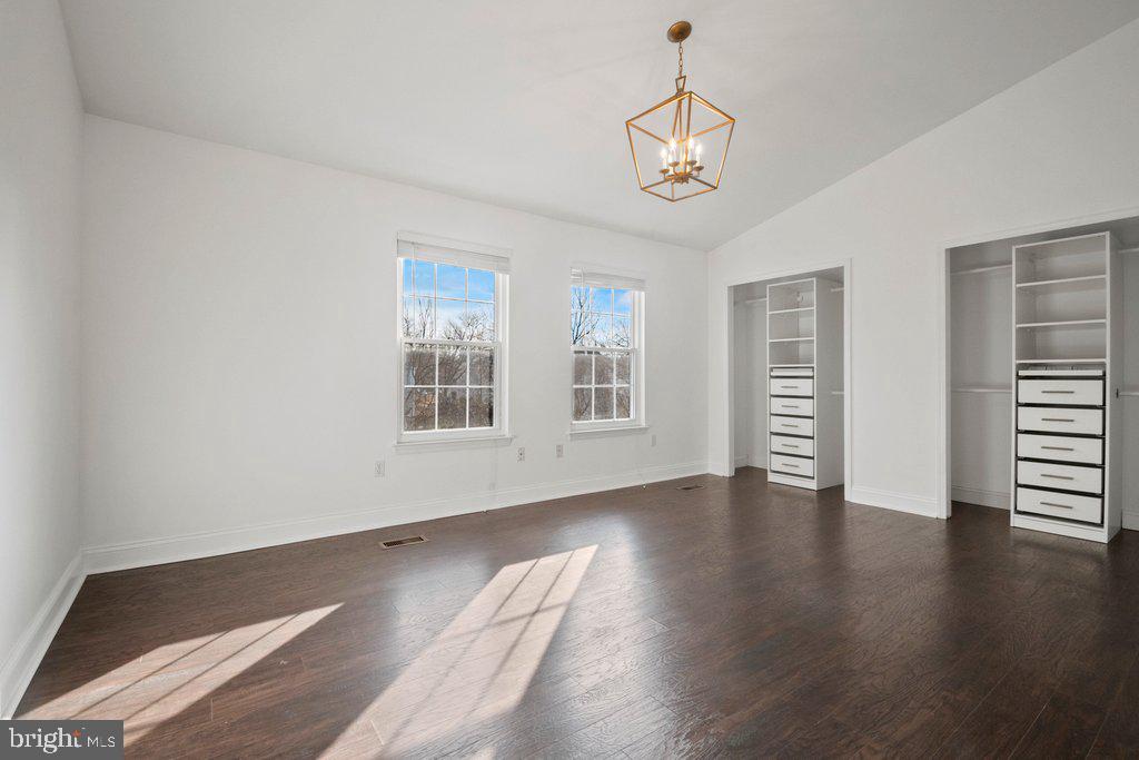 VILLAGE OF KINGS CONTRIVANCE - Residential