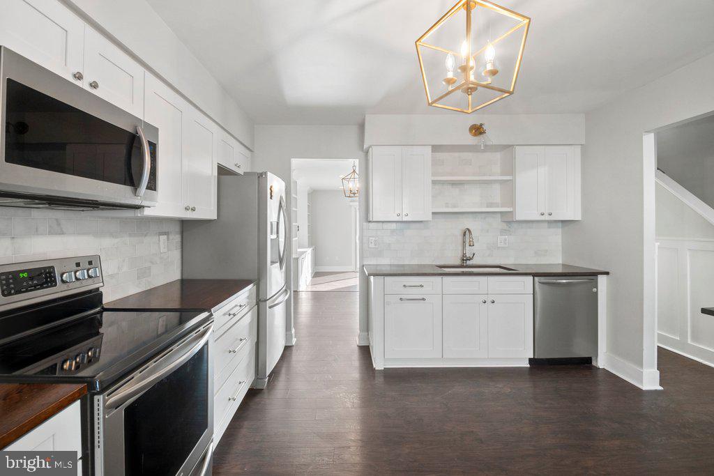 VILLAGE OF KINGS CONTRIVANCE - Residential