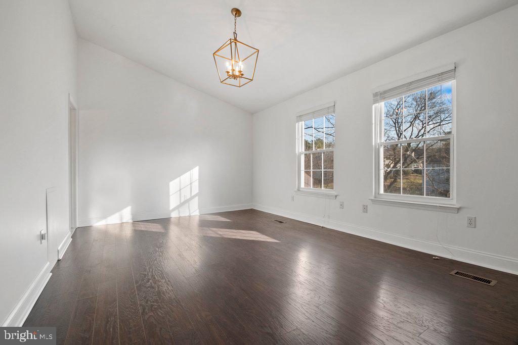 VILLAGE OF KINGS CONTRIVANCE - Residential