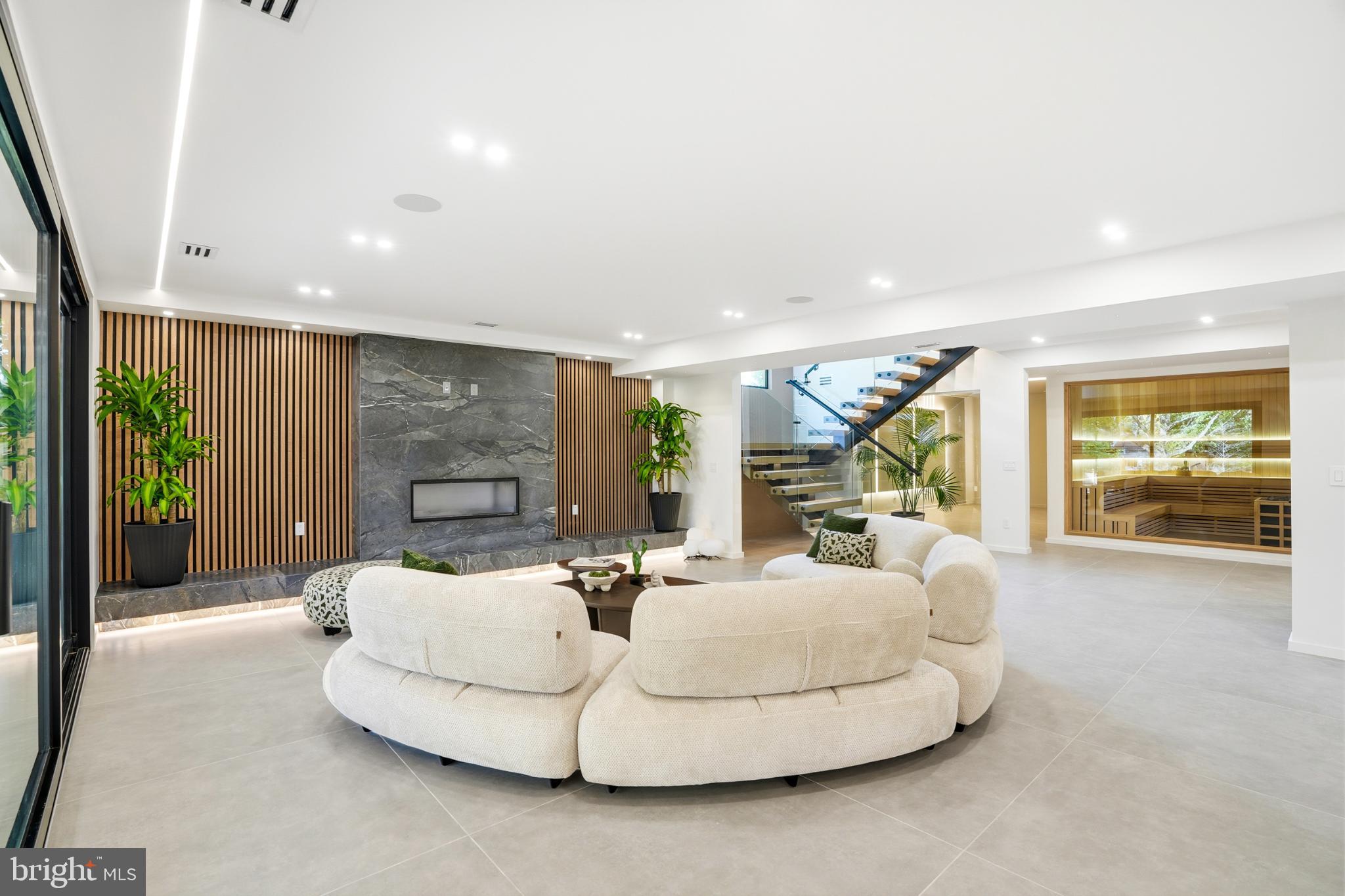 THE TRAILS - Residential