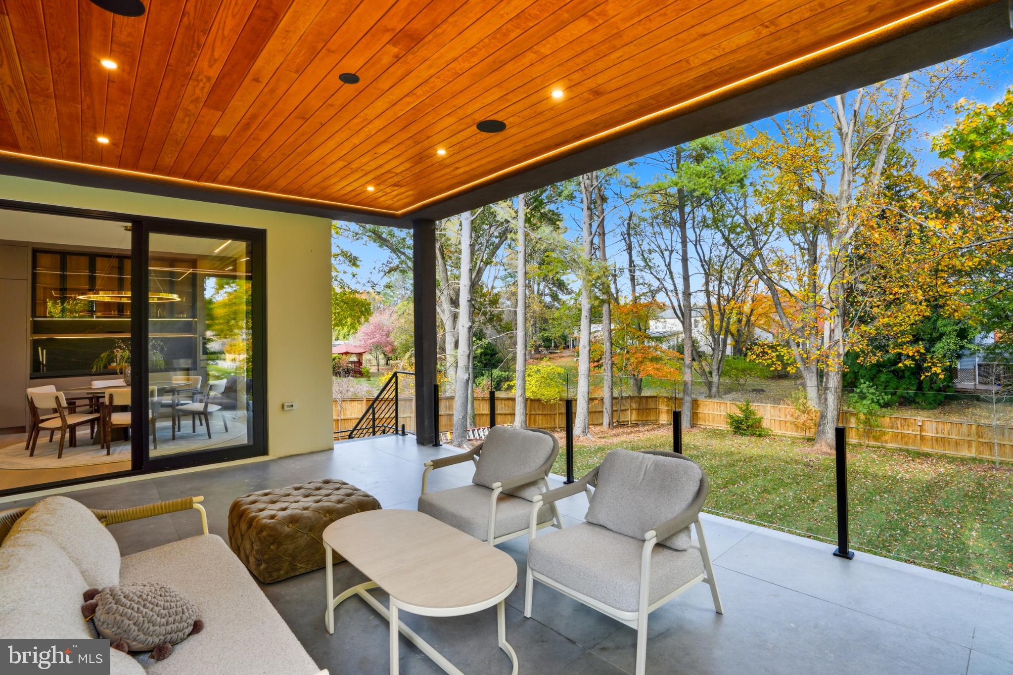 THE TRAILS - Residential