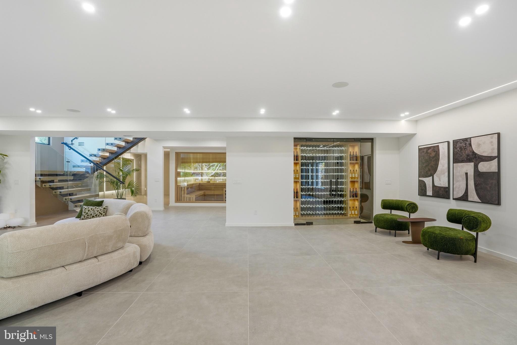 THE TRAILS - Residential