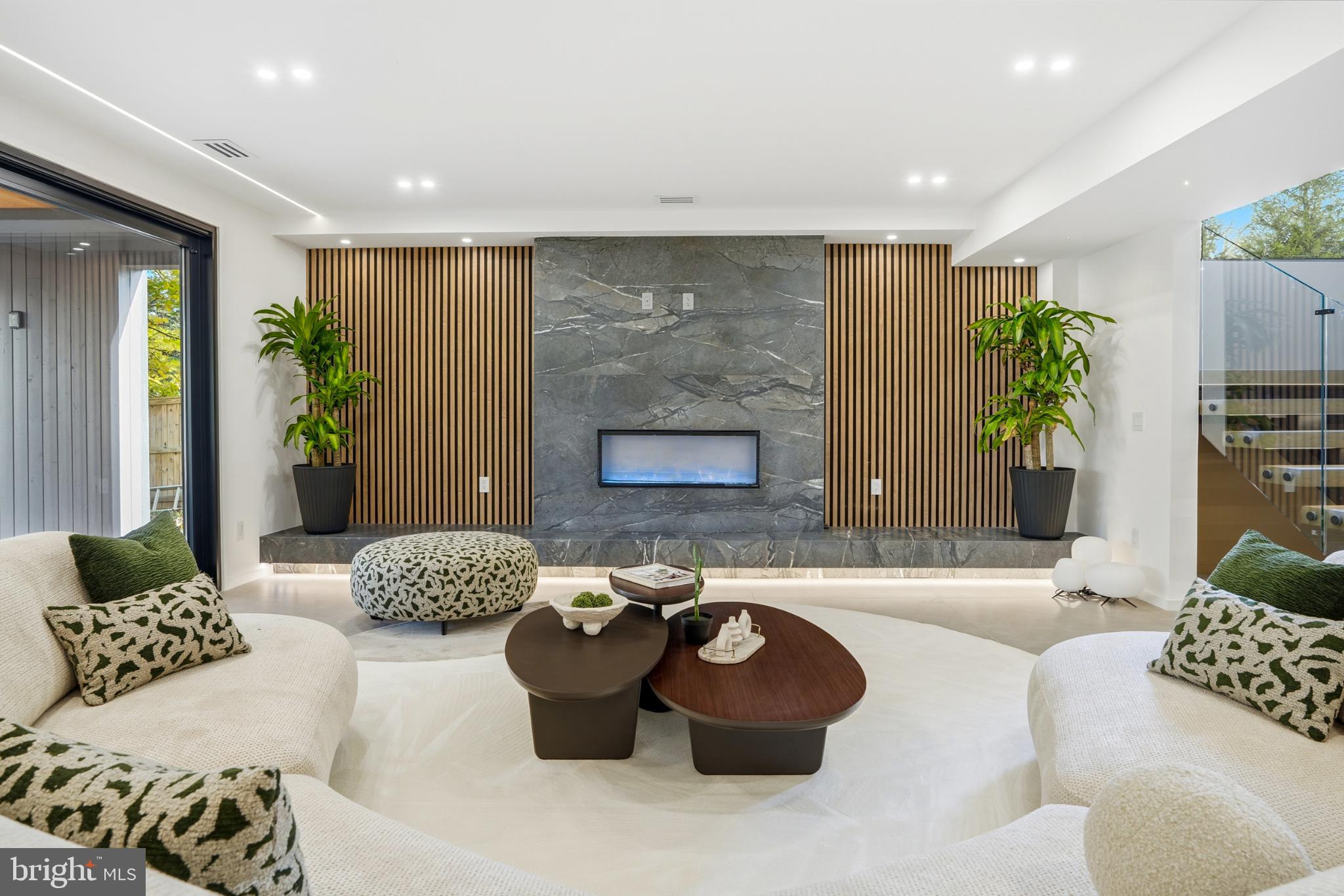 THE TRAILS - Residential