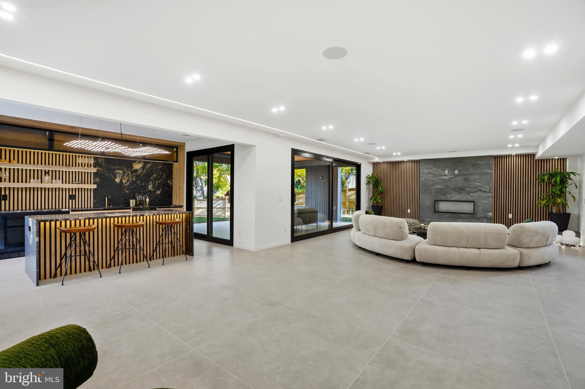 THE TRAILS - Residential