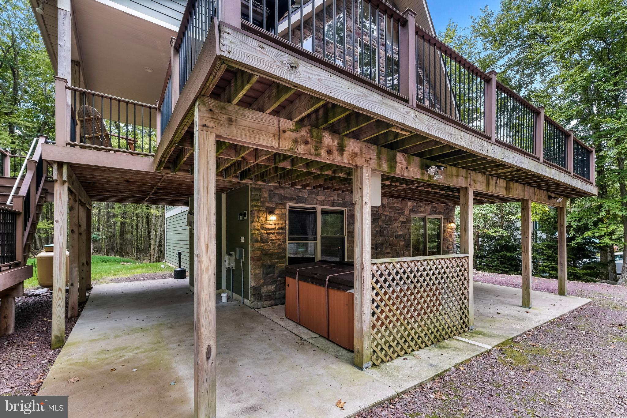 LAKE HARMONY ESTATES - Residential