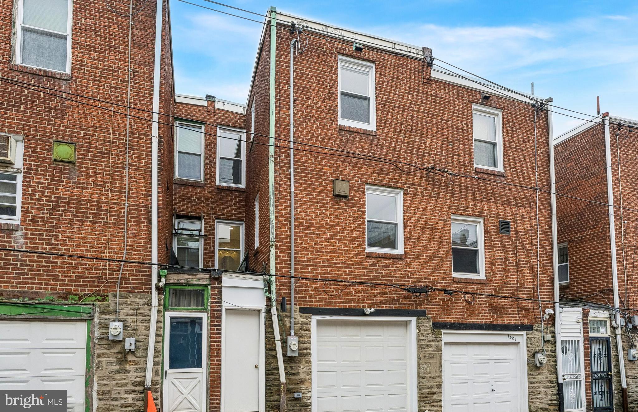 WEST OAK LANE - Residential