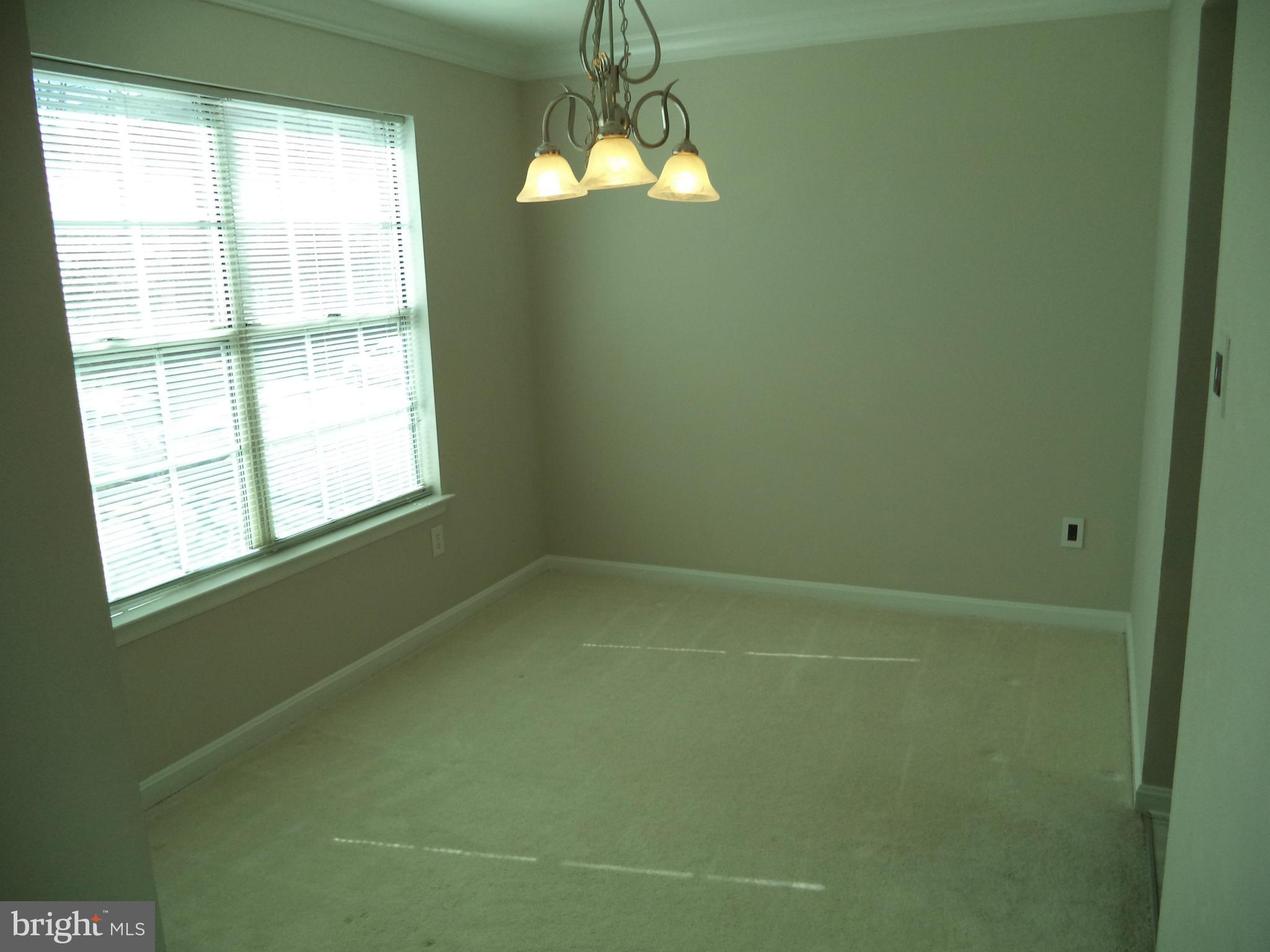 HUNTINGTON RUN - Residential Lease