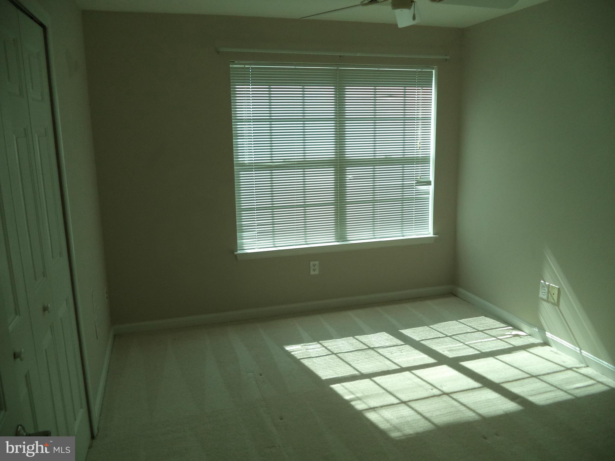 HUNTINGTON RUN - Residential Lease