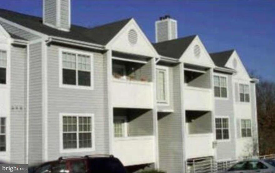 Updated, spacious top floor condo in a fantastic location! Close to shopping and easy commute options. Designated parking included! Separate laundry room w/ full size W/D in unit. Living room w/ fireplace and french doors opening to balcony. Perfect spot for morning coffee! This will go quick! Don't wait. Available now!