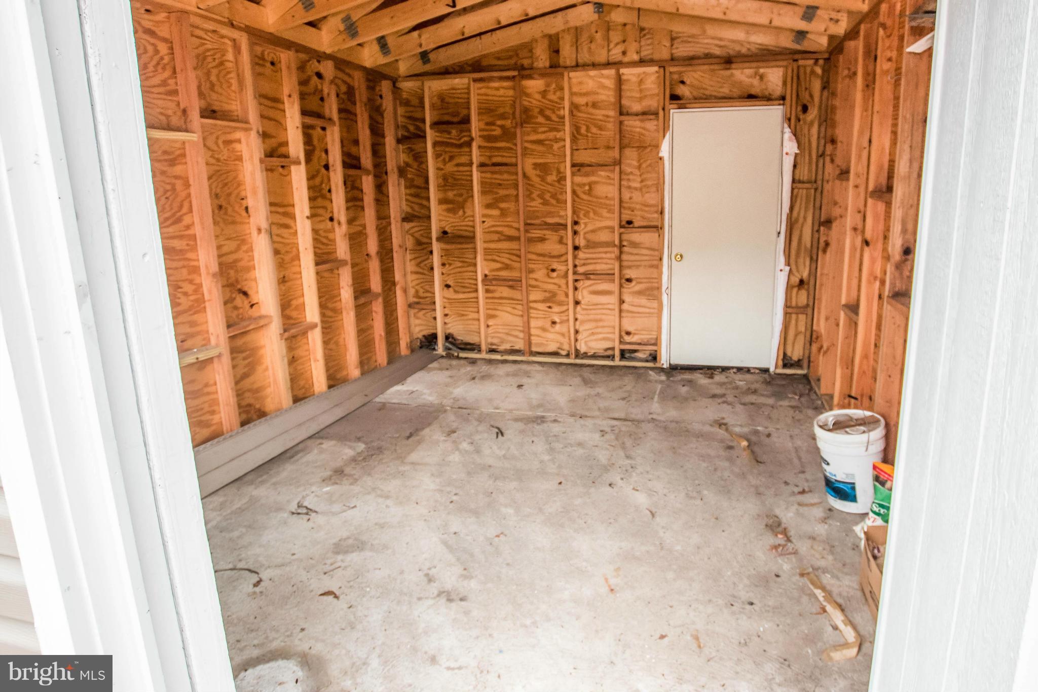 CARDINAL FOREST - Farm