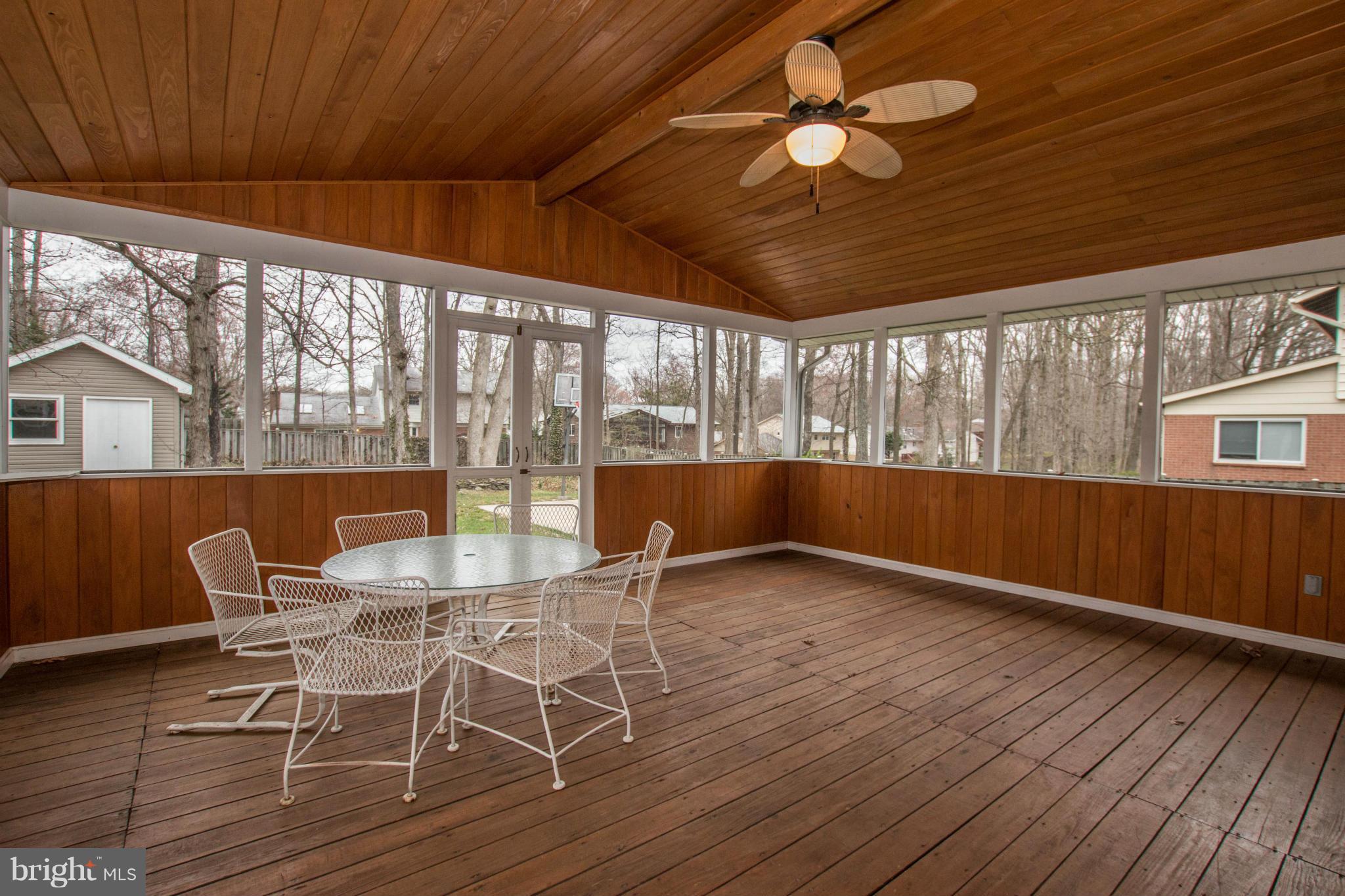 CARDINAL FOREST - Farm