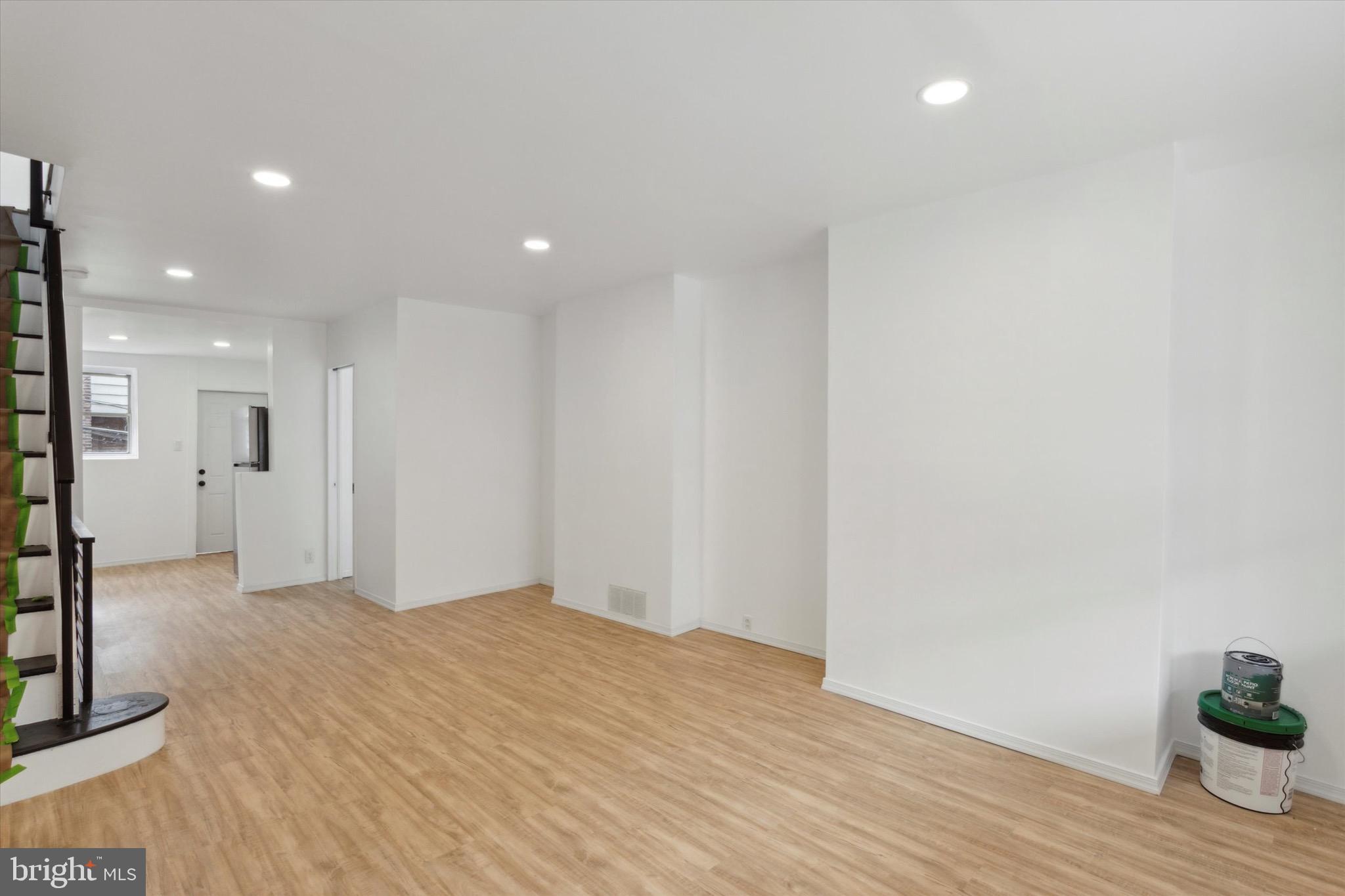 WEST PASSYUNK - Residential