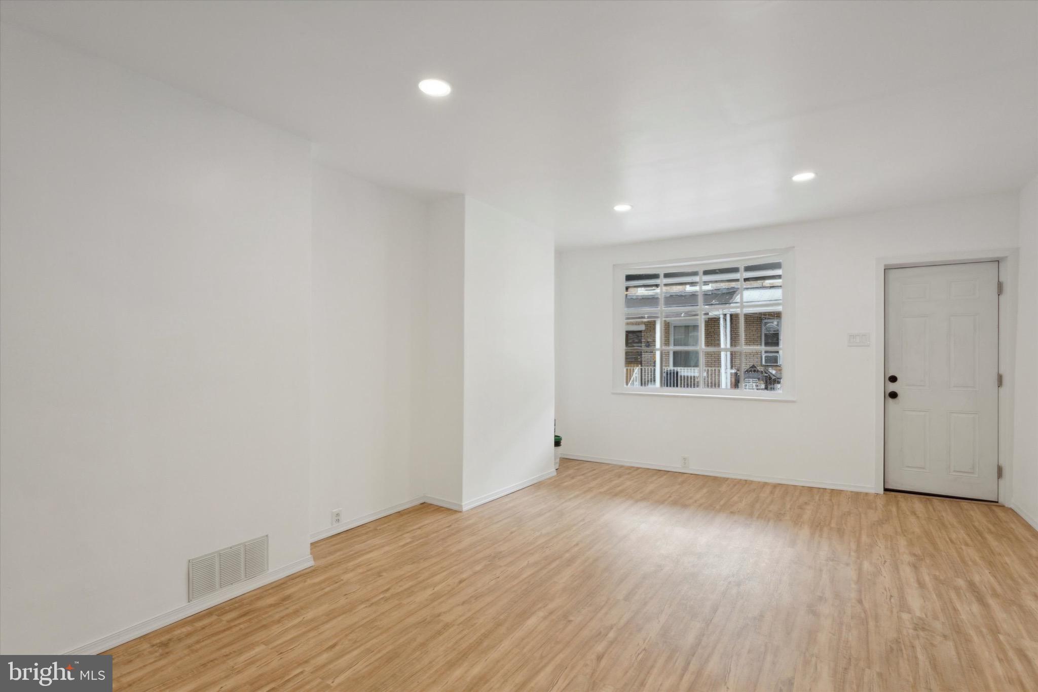 WEST PASSYUNK - Residential