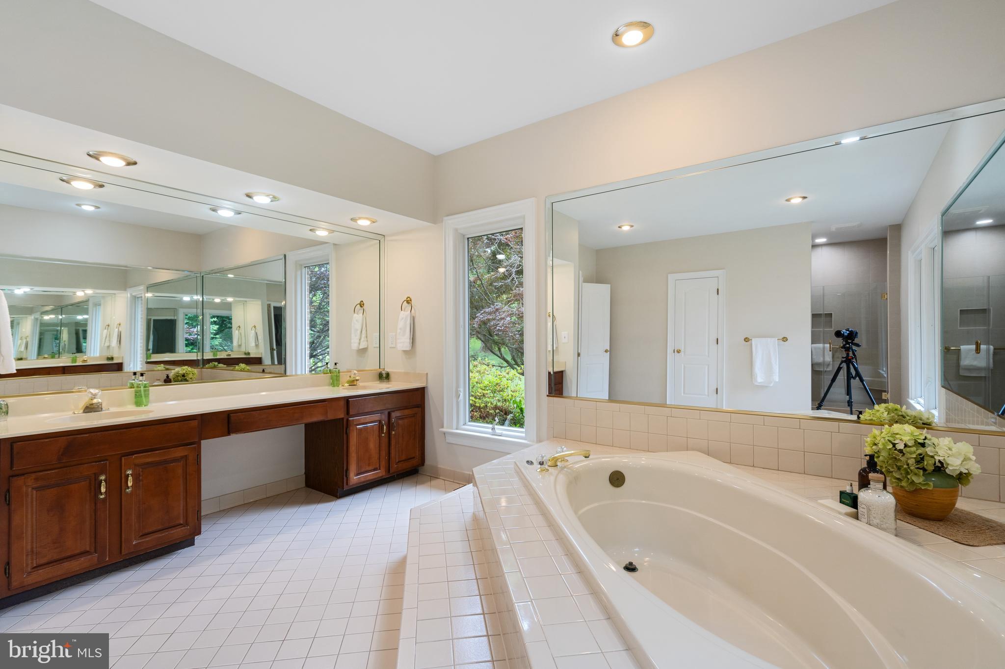 WOODLAND FALLS - Residential