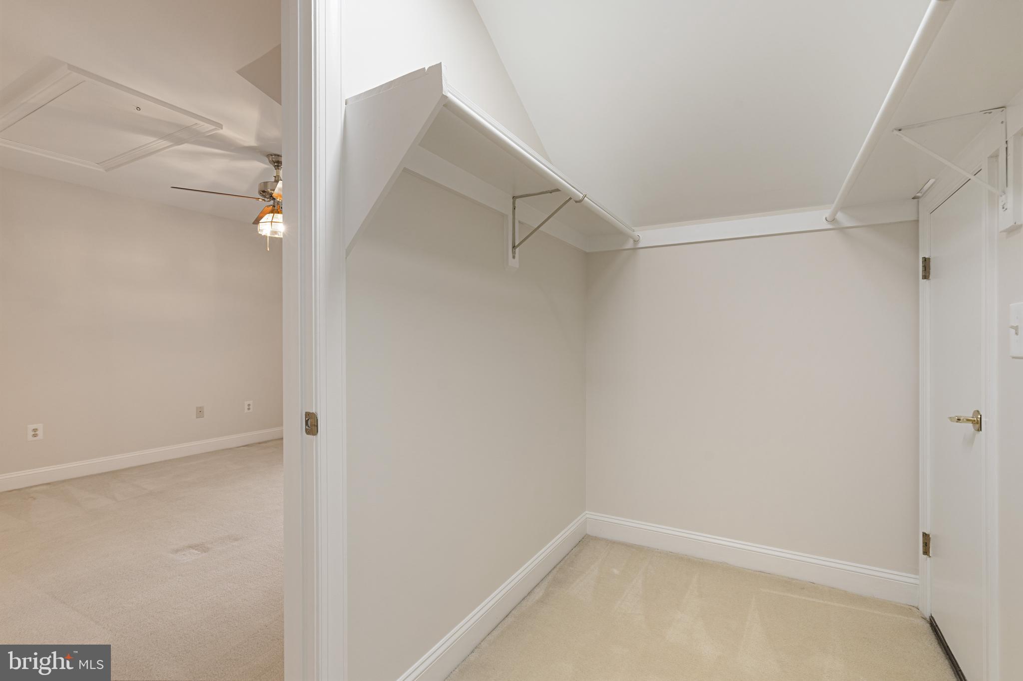 WOODLAND FALLS - Residential