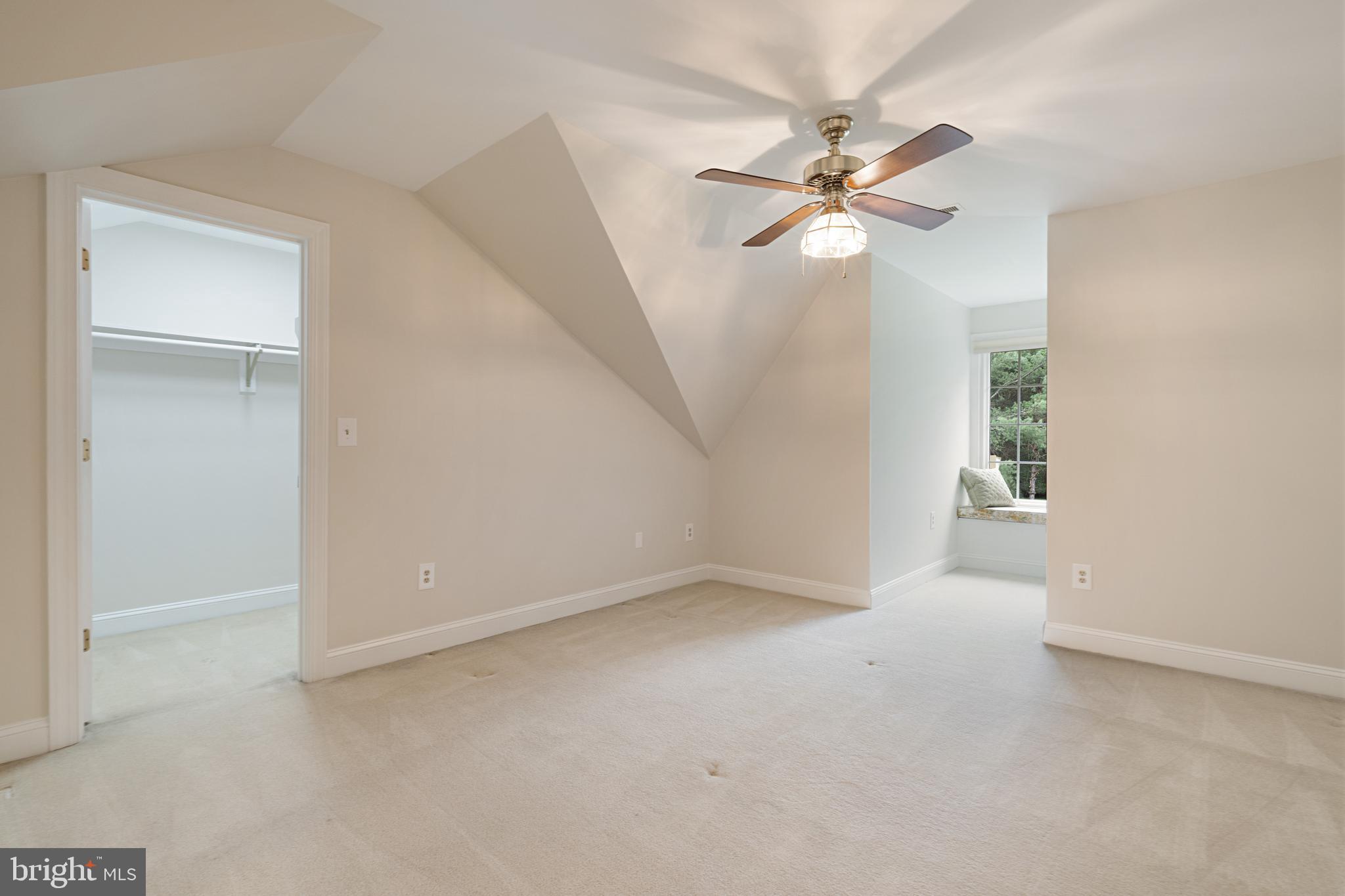 WOODLAND FALLS - Residential