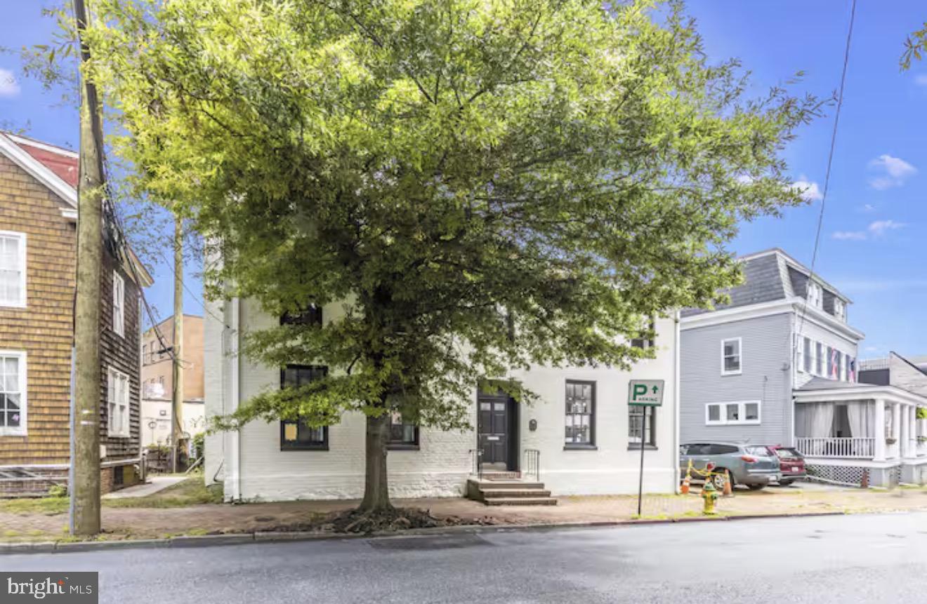 HISTORIC DISTRICT - Residential