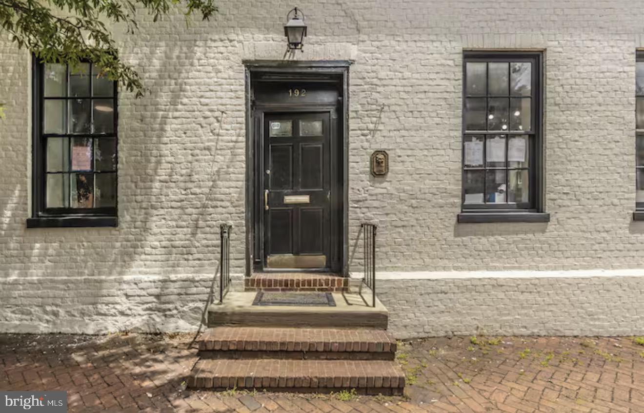 HISTORIC DISTRICT - Residential