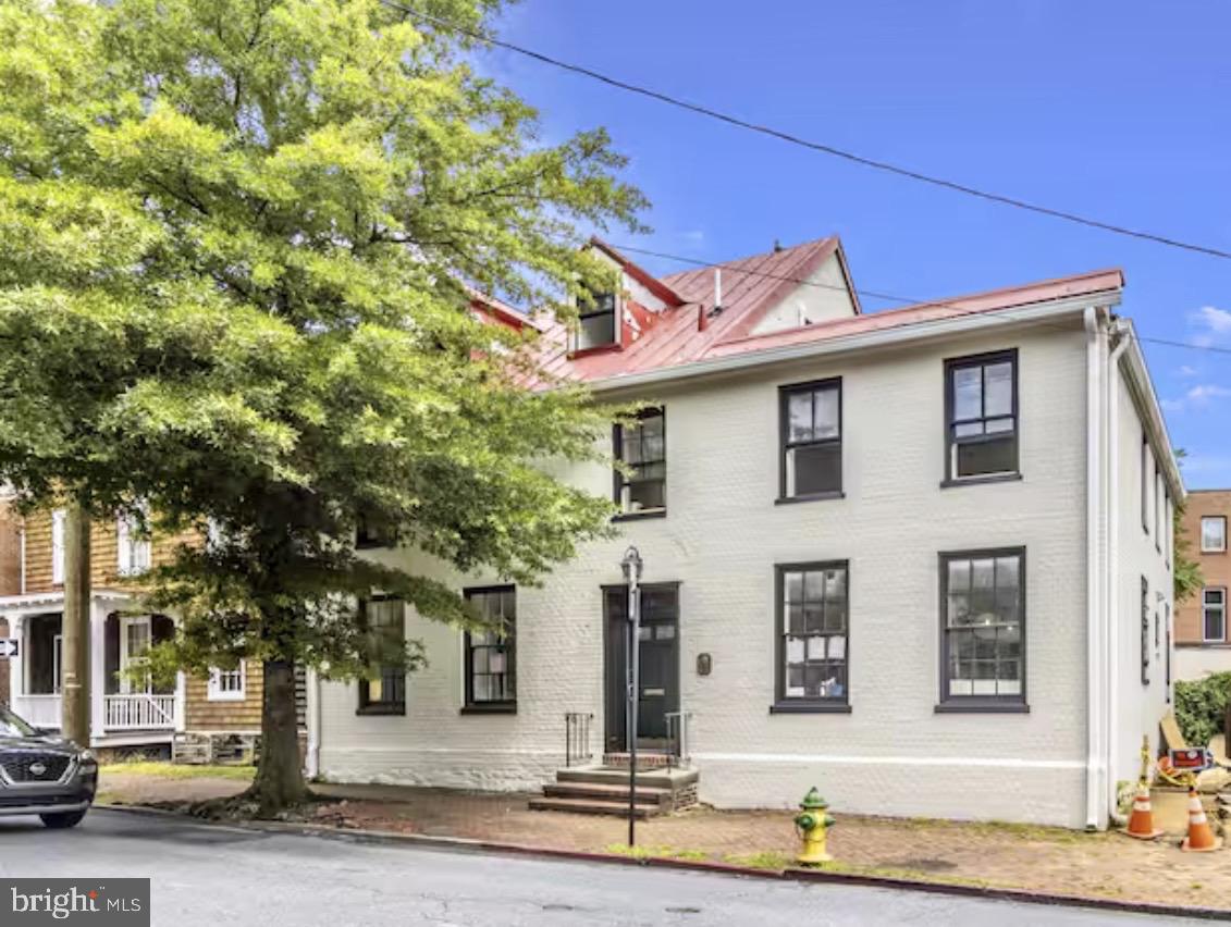HISTORIC DISTRICT - Residential