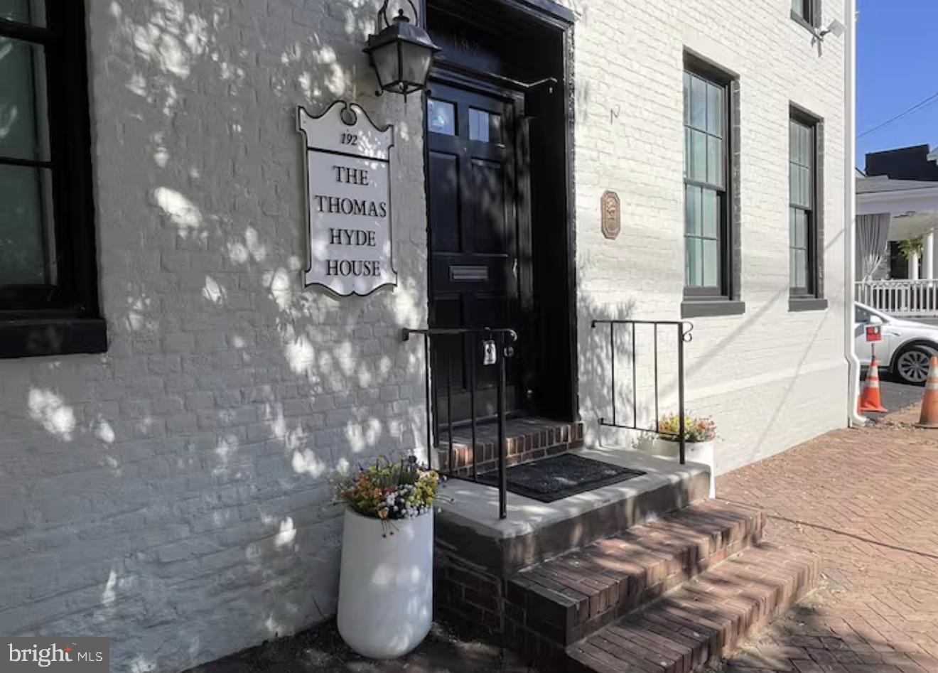 HISTORIC DISTRICT - Residential