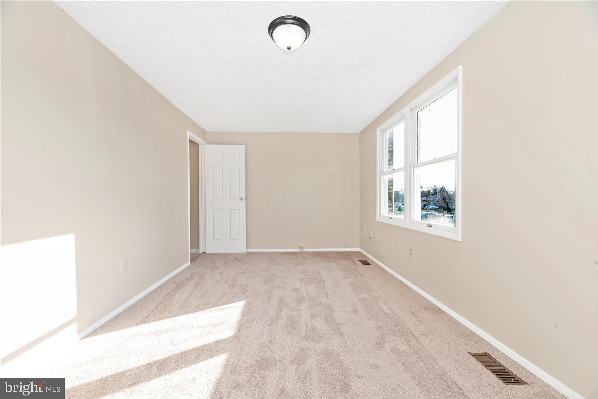 FARMBROOK - Residential