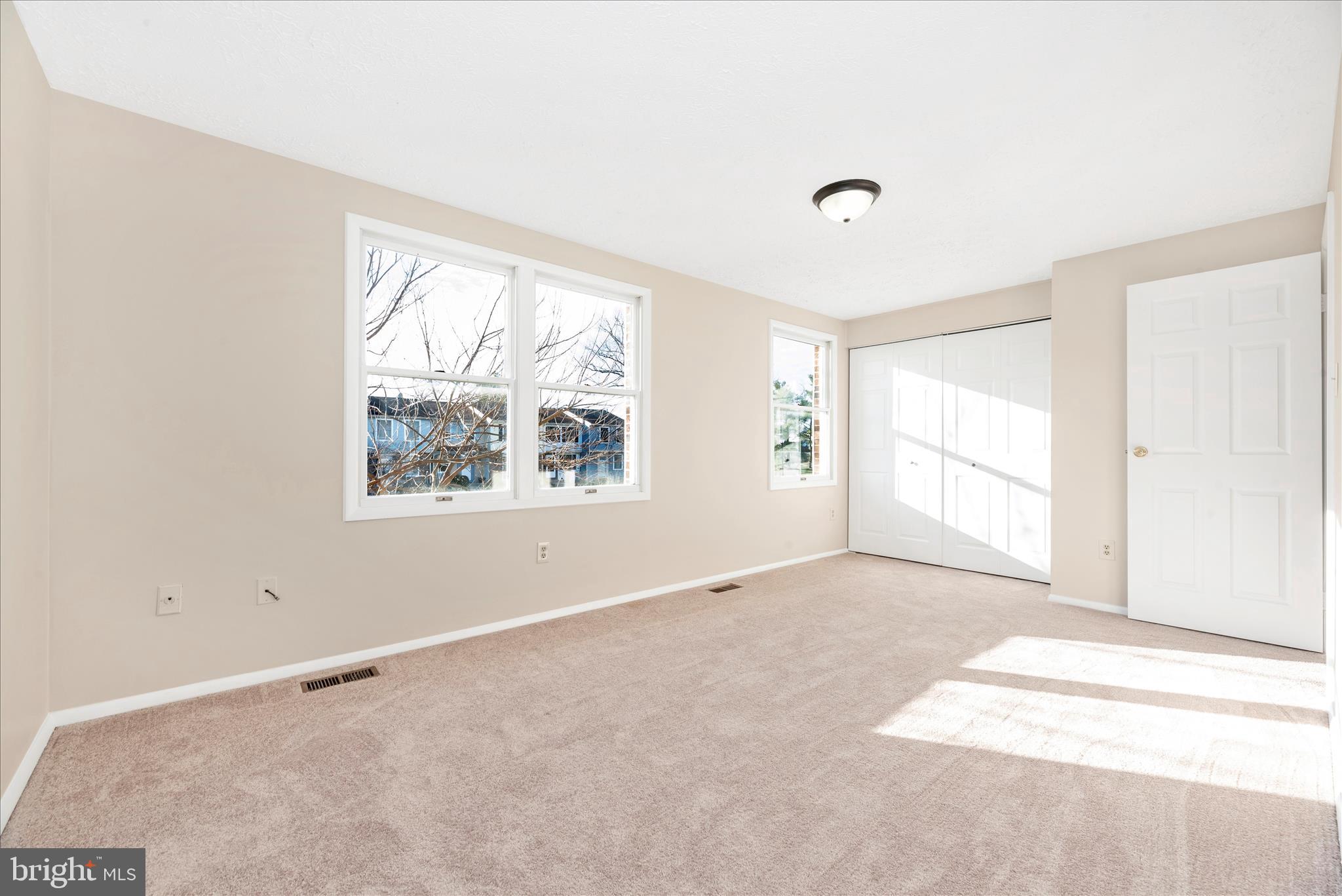 FARMBROOK - Residential