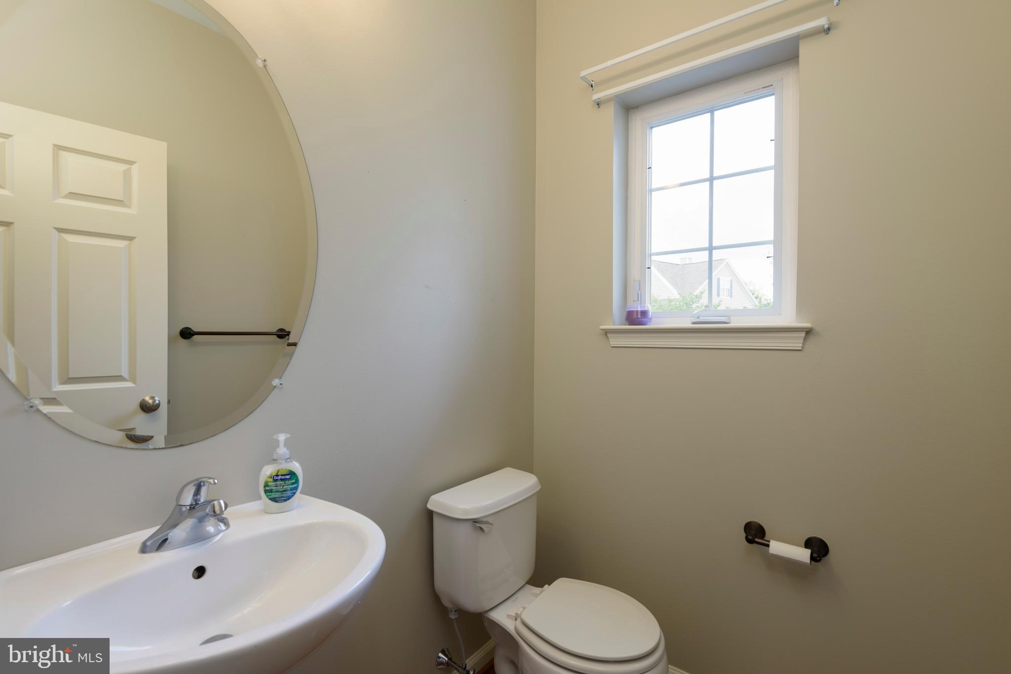 SCHOOLHOUSE LANE - Residential