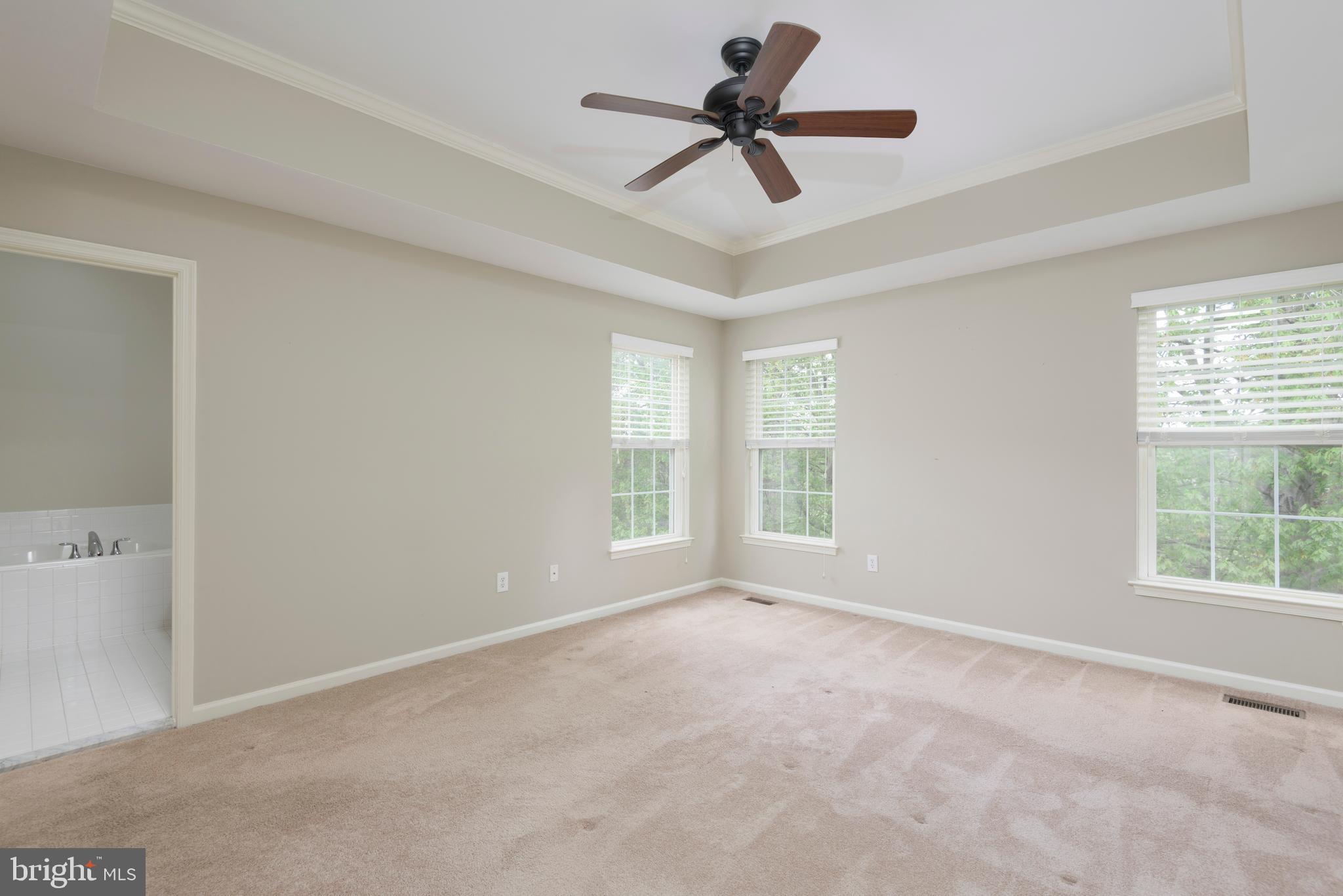 SCHOOLHOUSE LANE - Residential