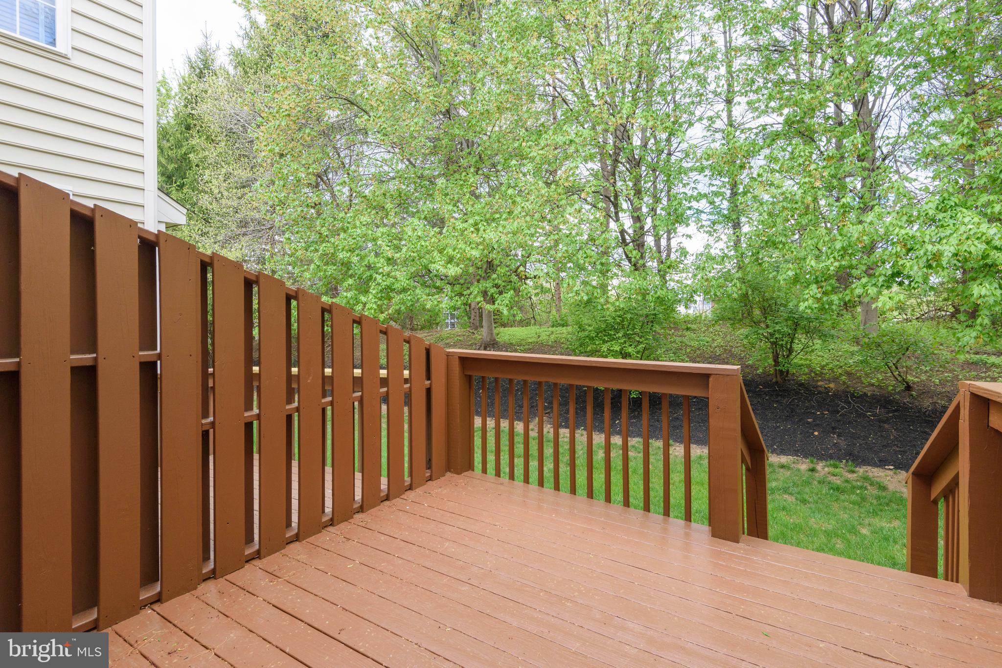 SCHOOLHOUSE LANE - Residential