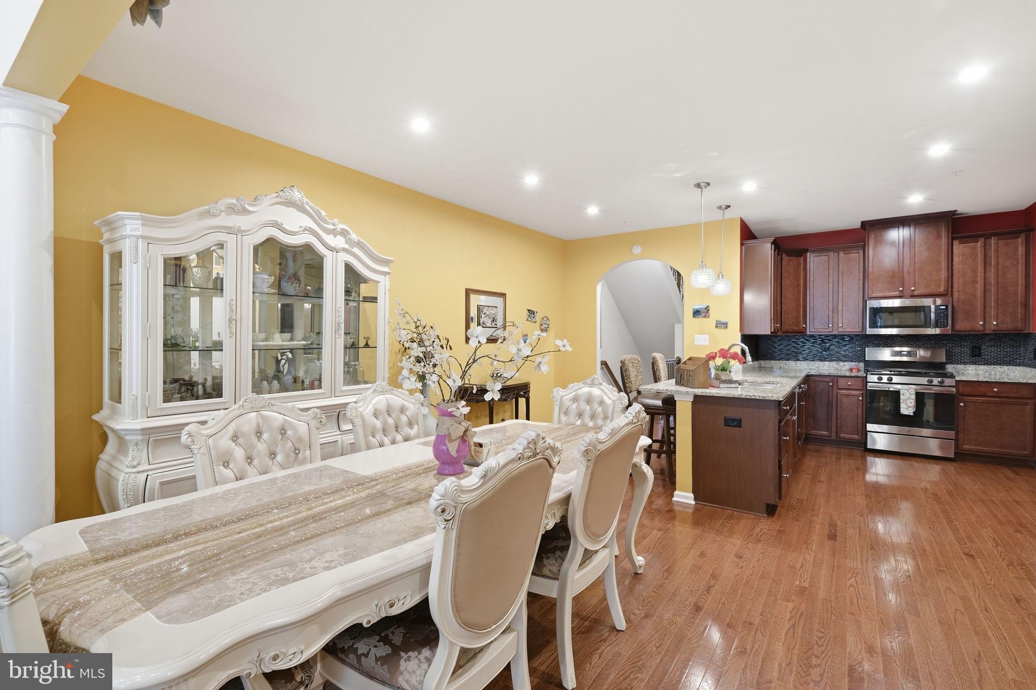 421 ZEMAN DRIVE