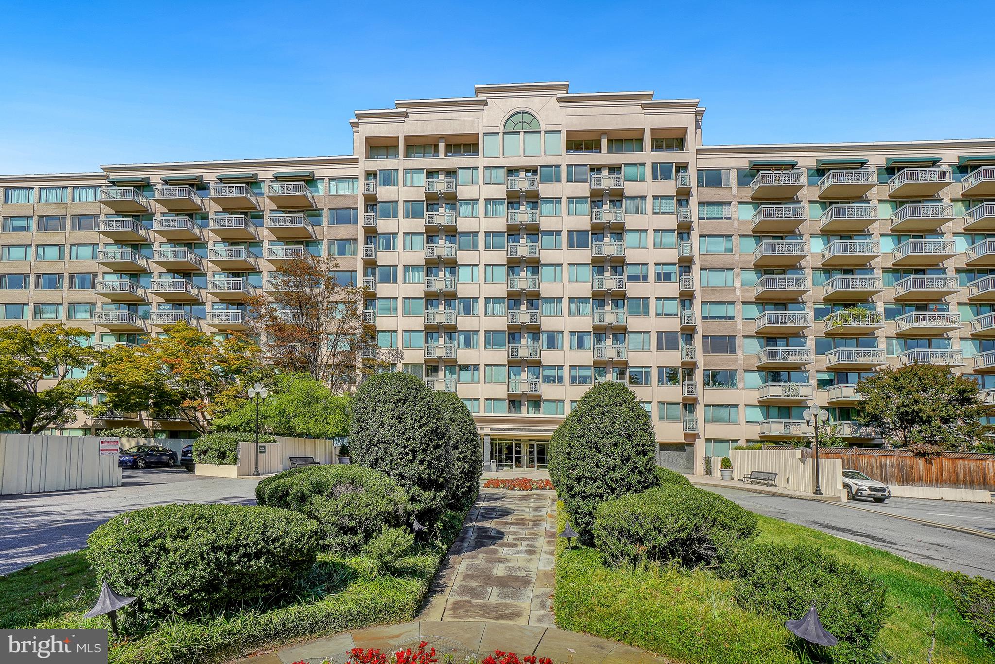 5450 WHITLEY PARK TERRACE 610