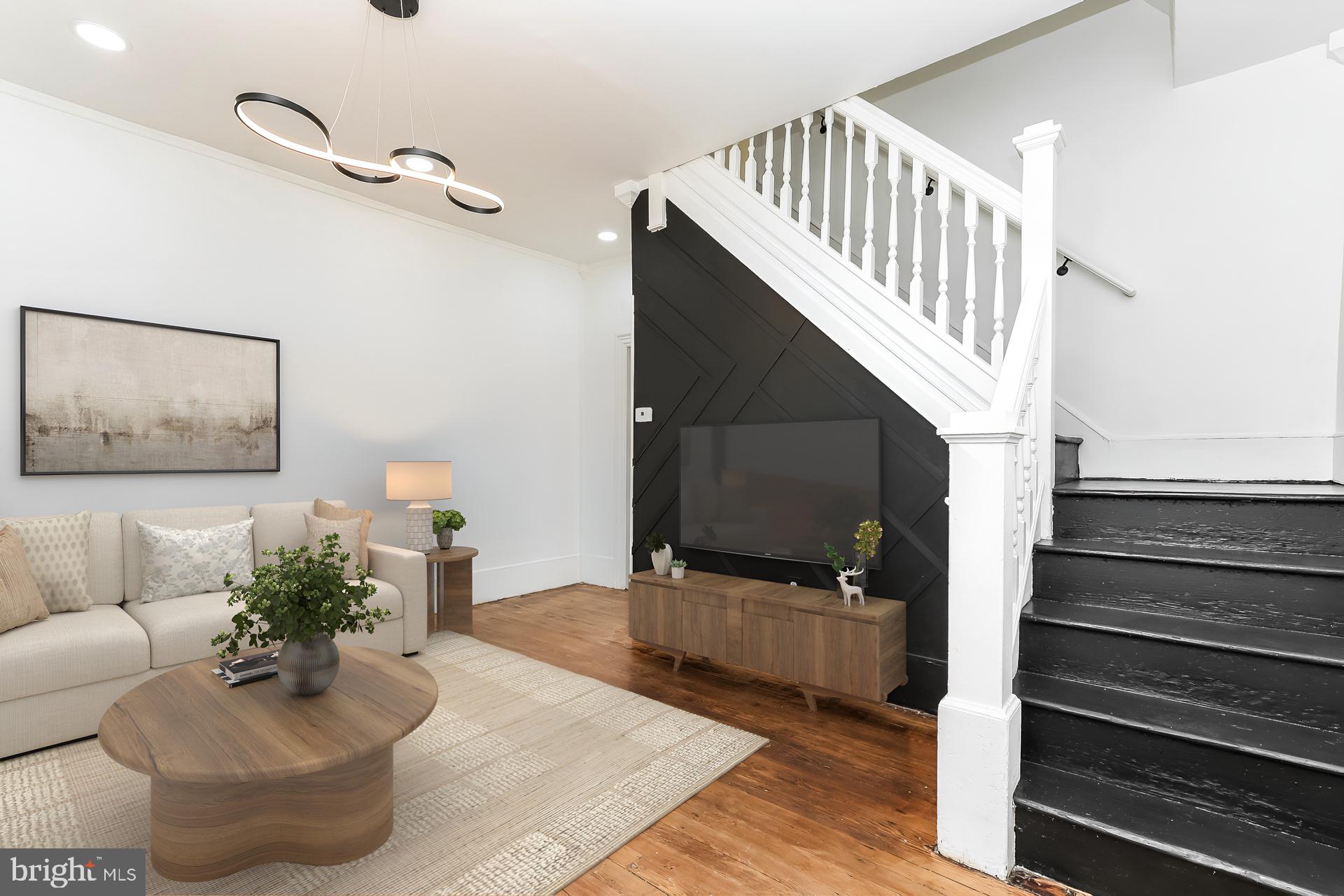 226 GREENWICH AVENUE