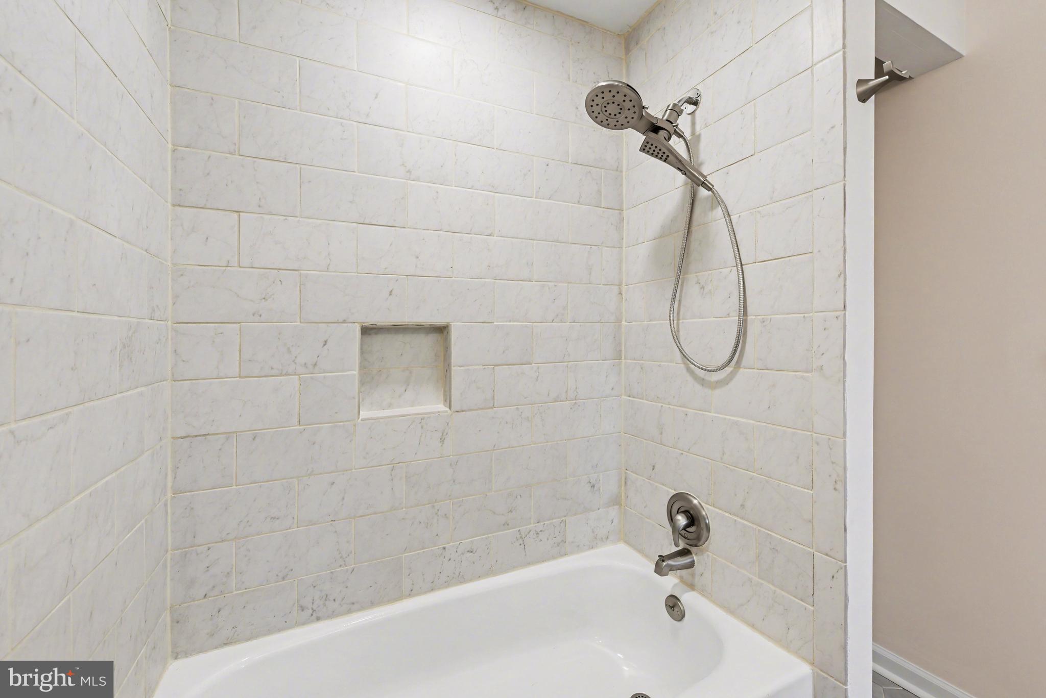 HUNTER VILLA - Residential